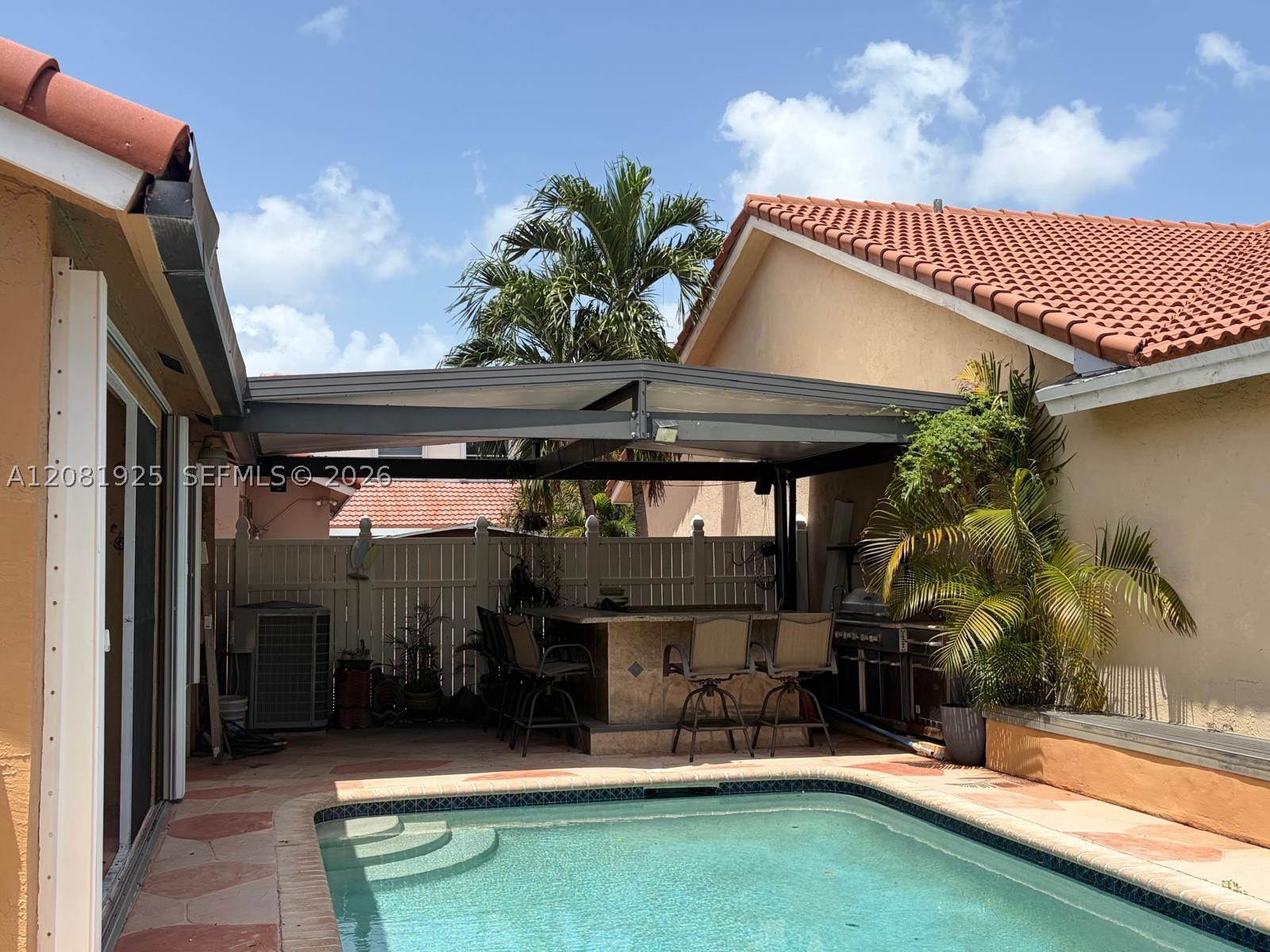 Miami Gardens photo 5