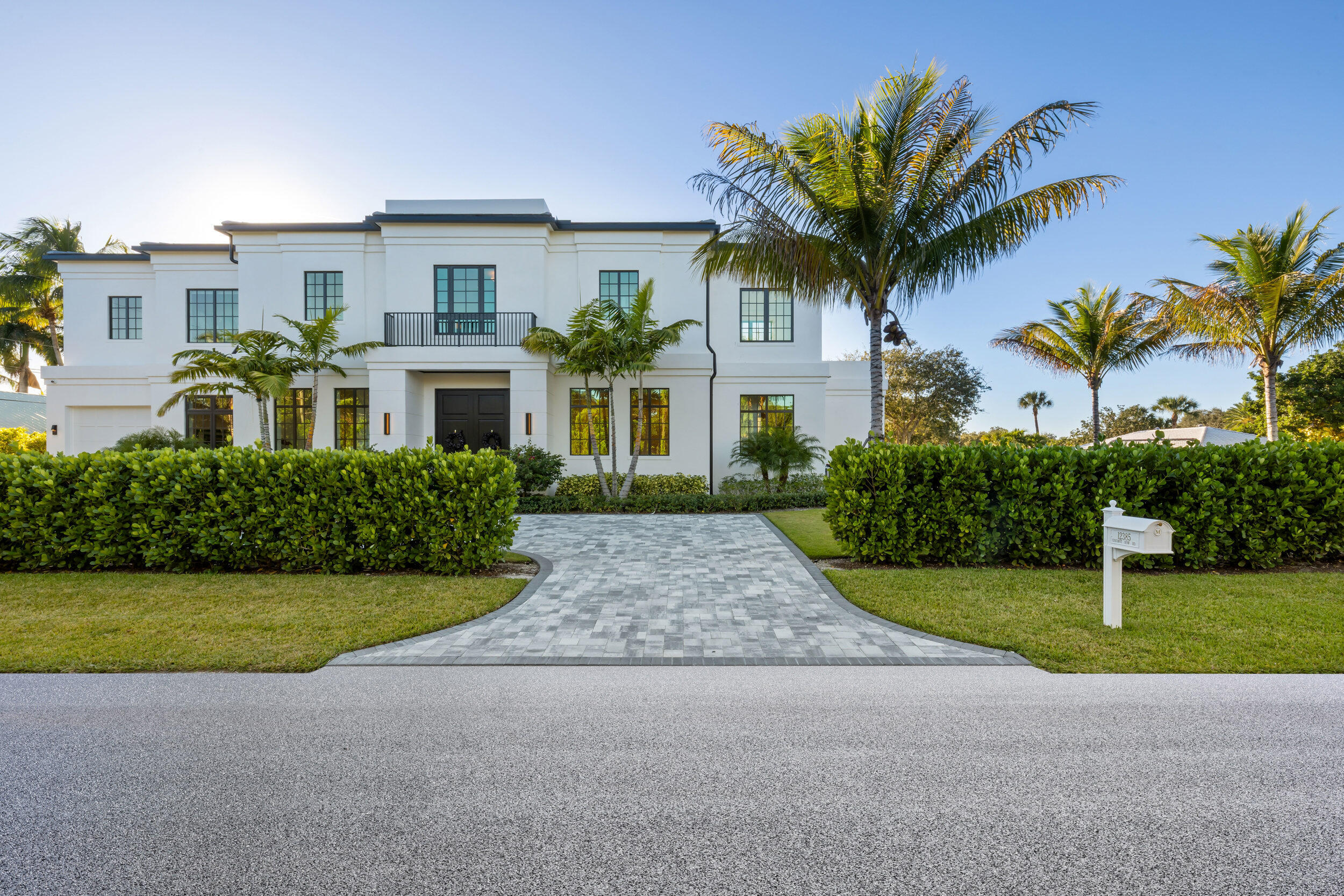 Palm Beach Gardens photo 3