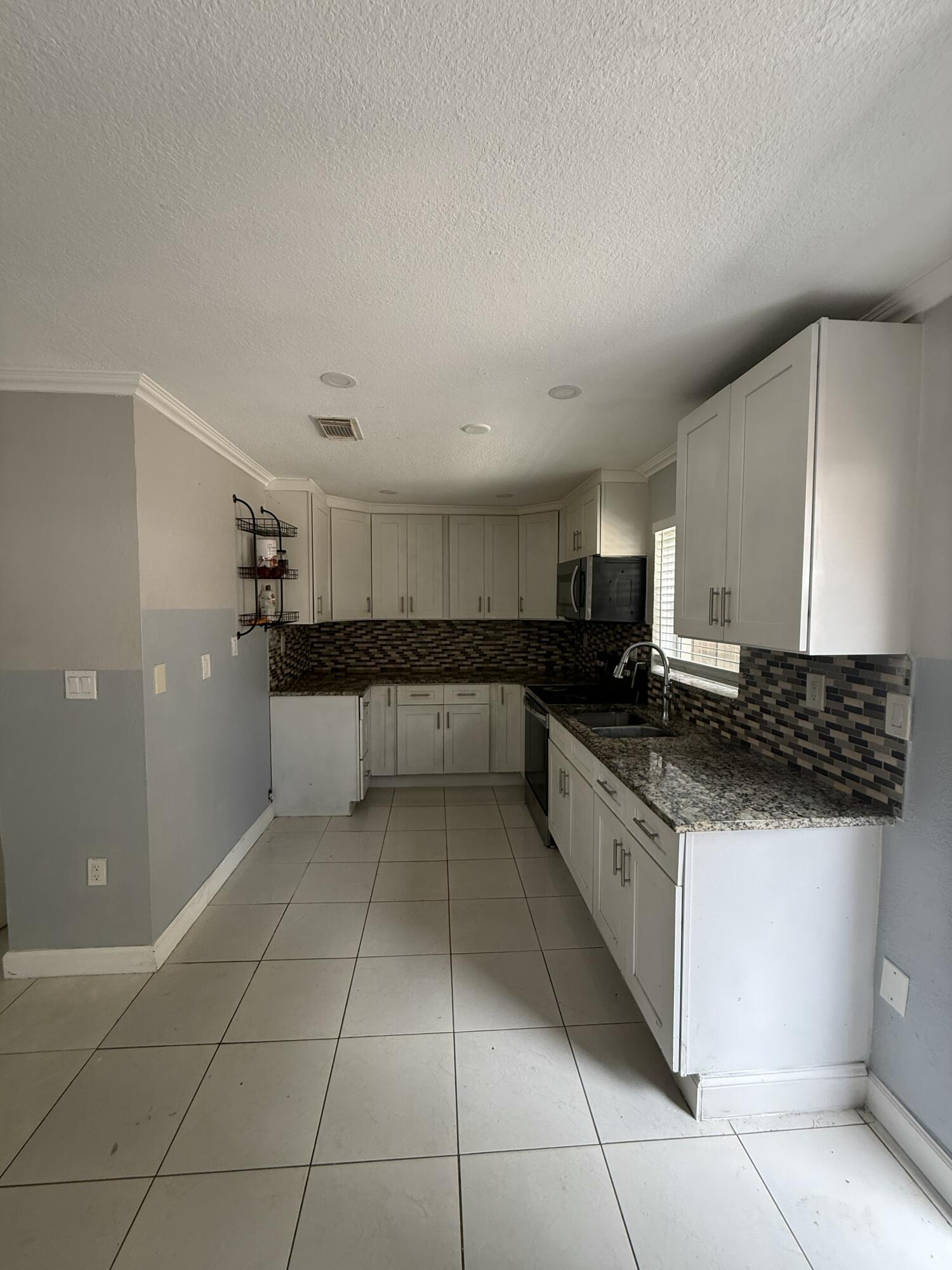 Miami Gardens photo 3