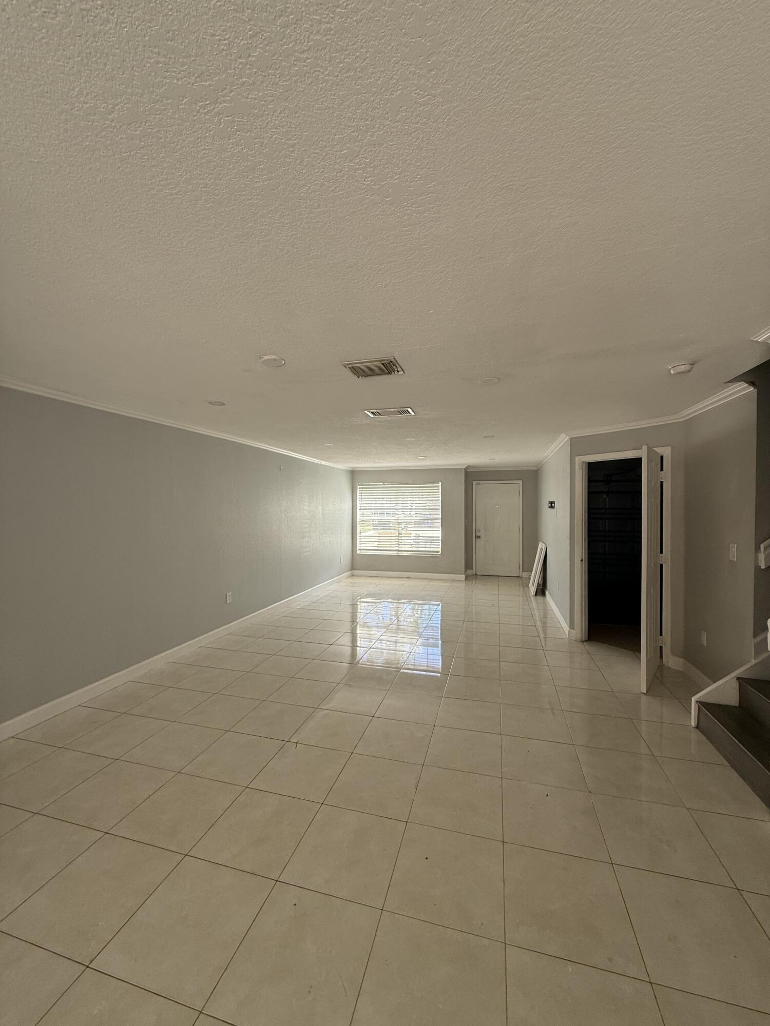 Miami Gardens photo 5