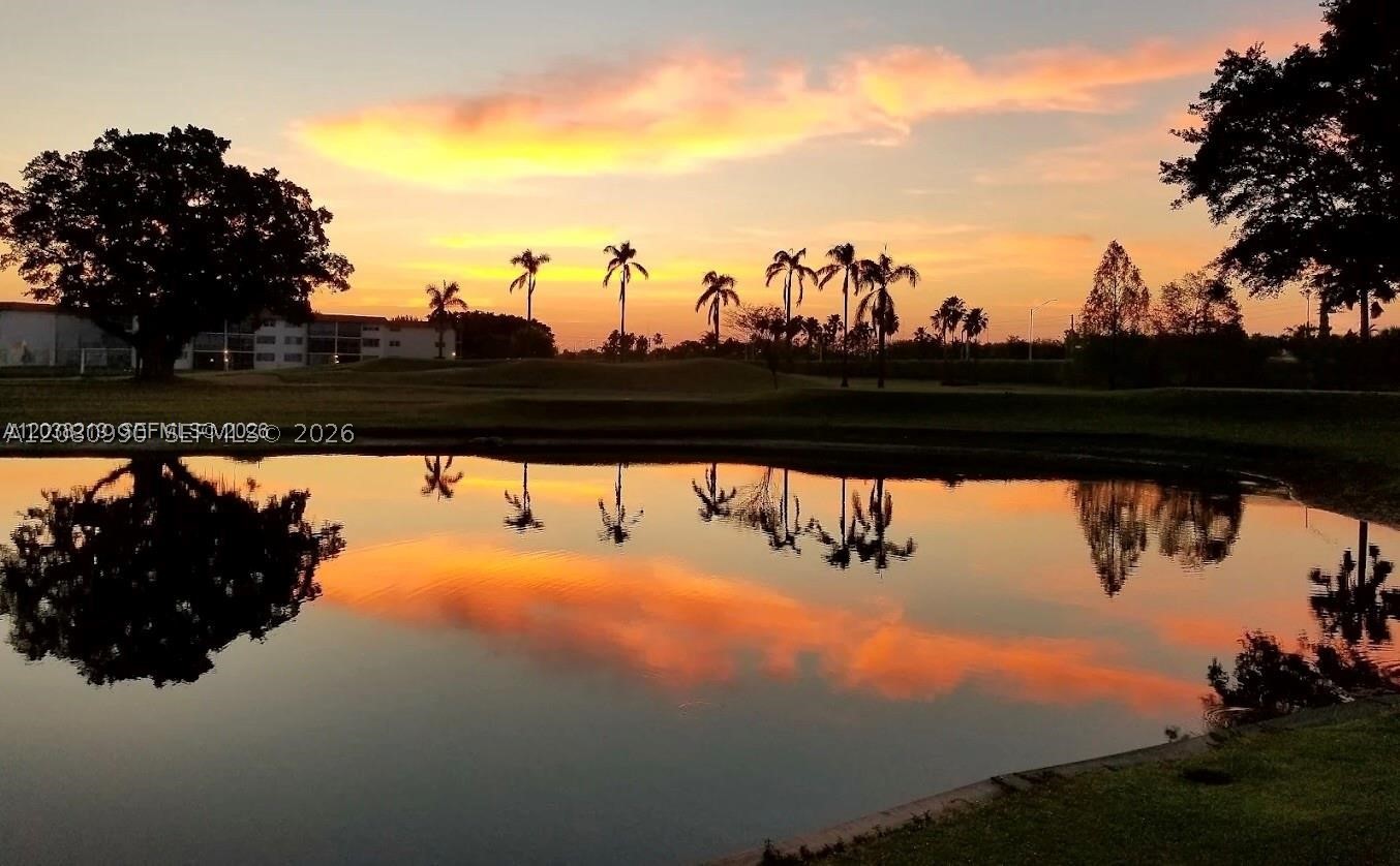 Pembroke Pines photo 2