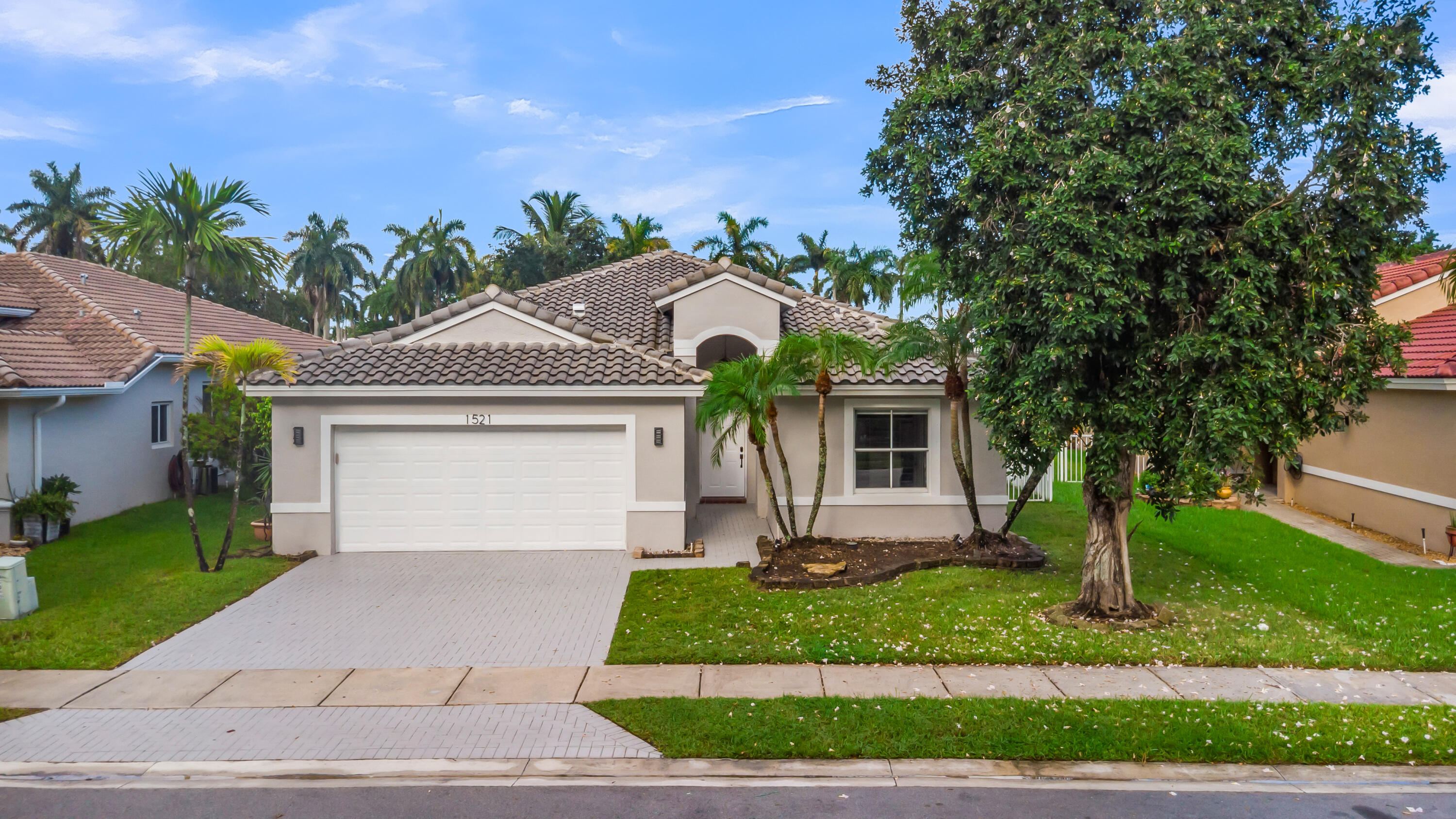 Pembroke Pines photo 5