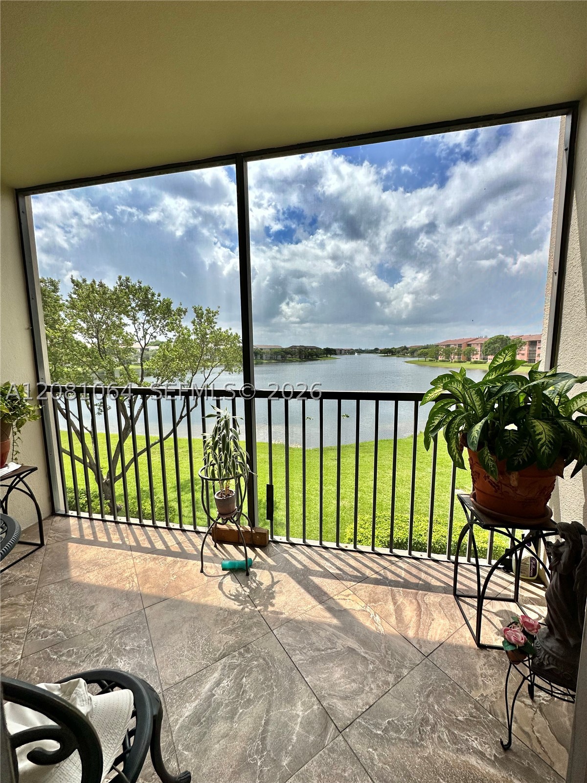 Pembroke Pines photo 2
