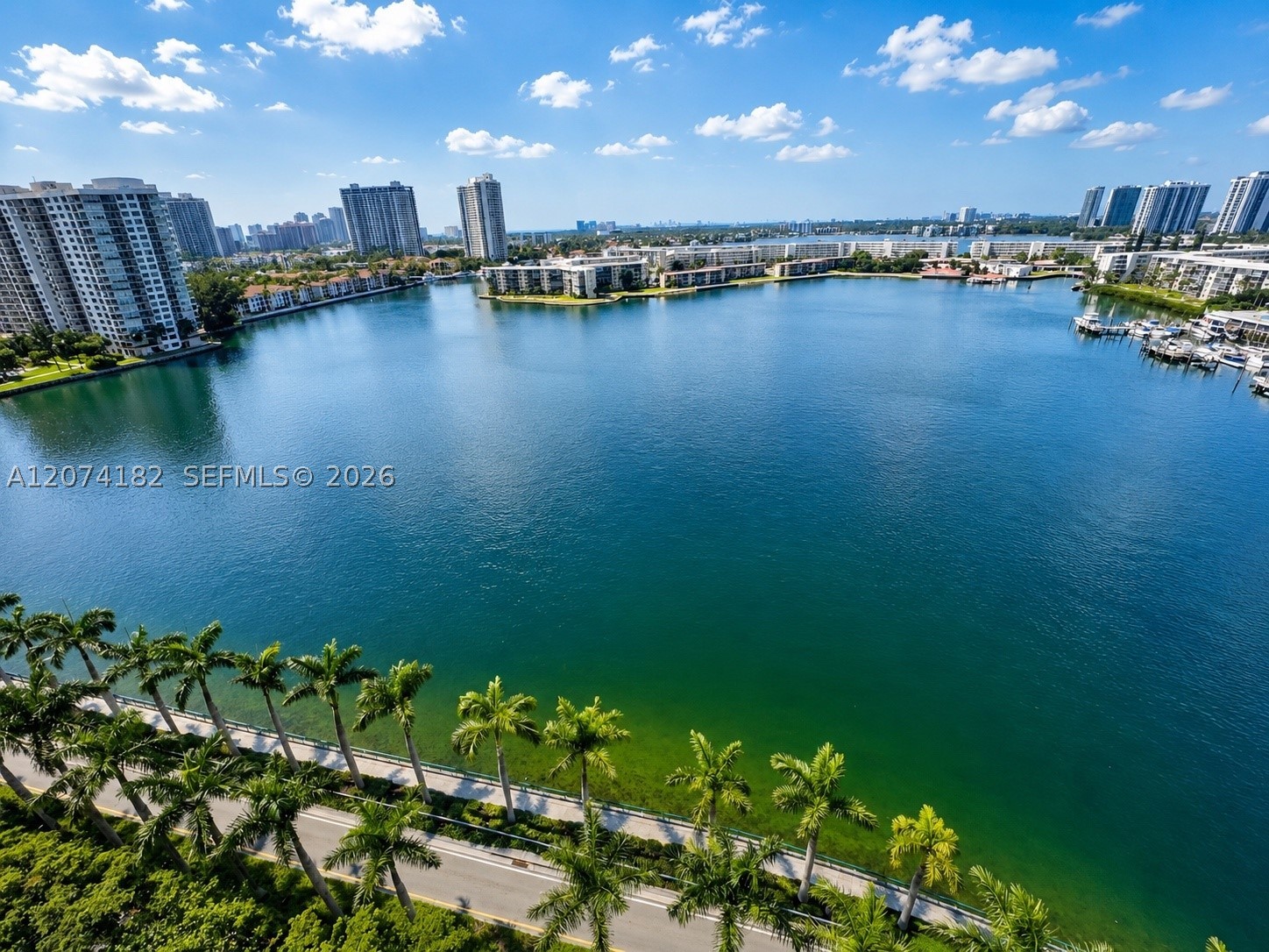 Aventura photo 4