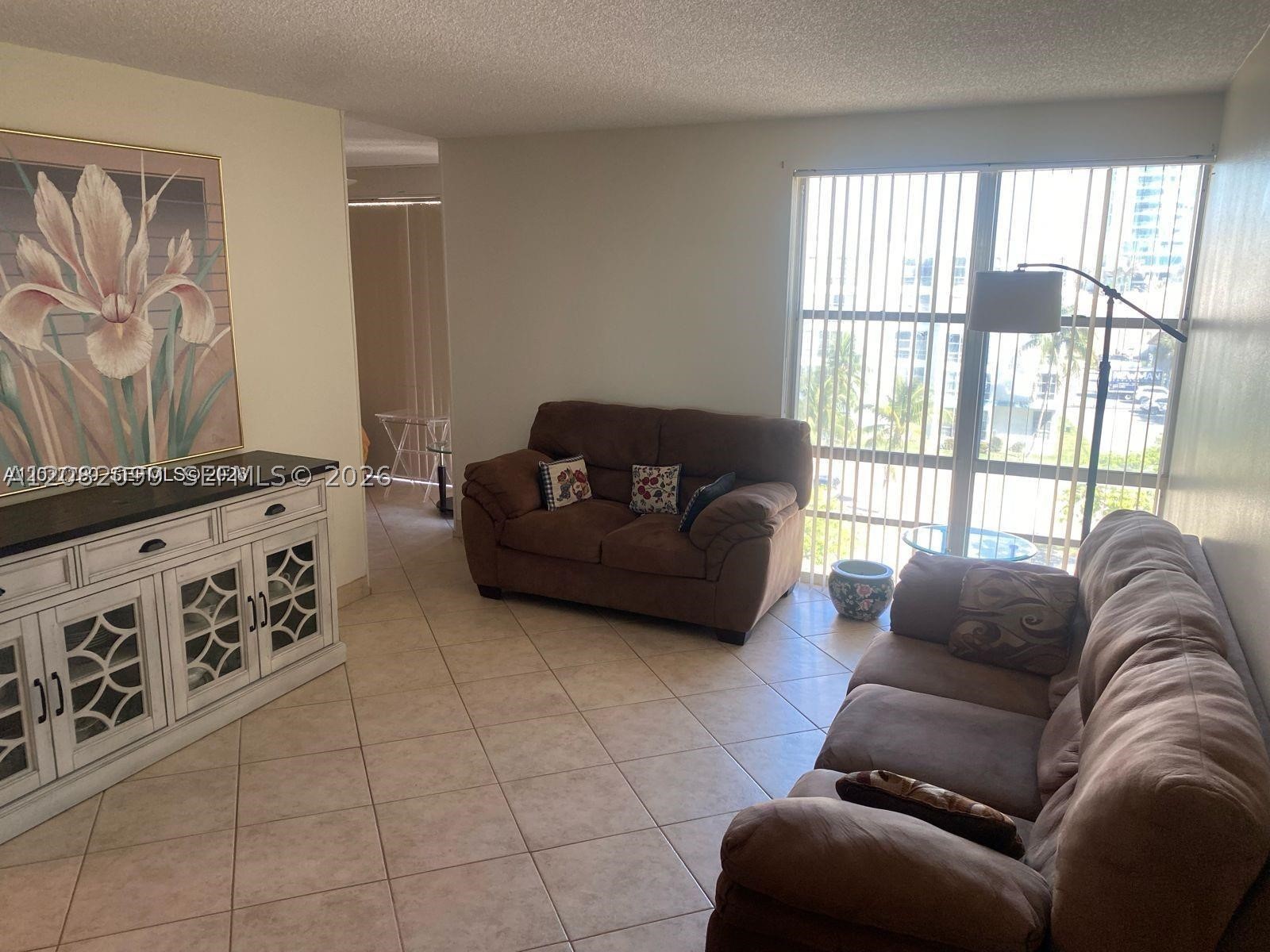 Sunny Isles Beach photo 3