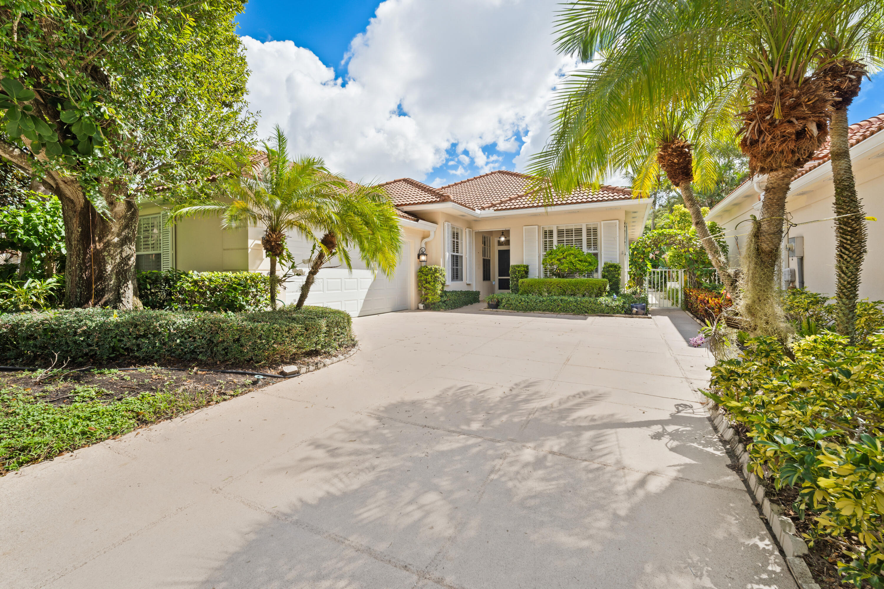 Palm Beach Gardens photo 3