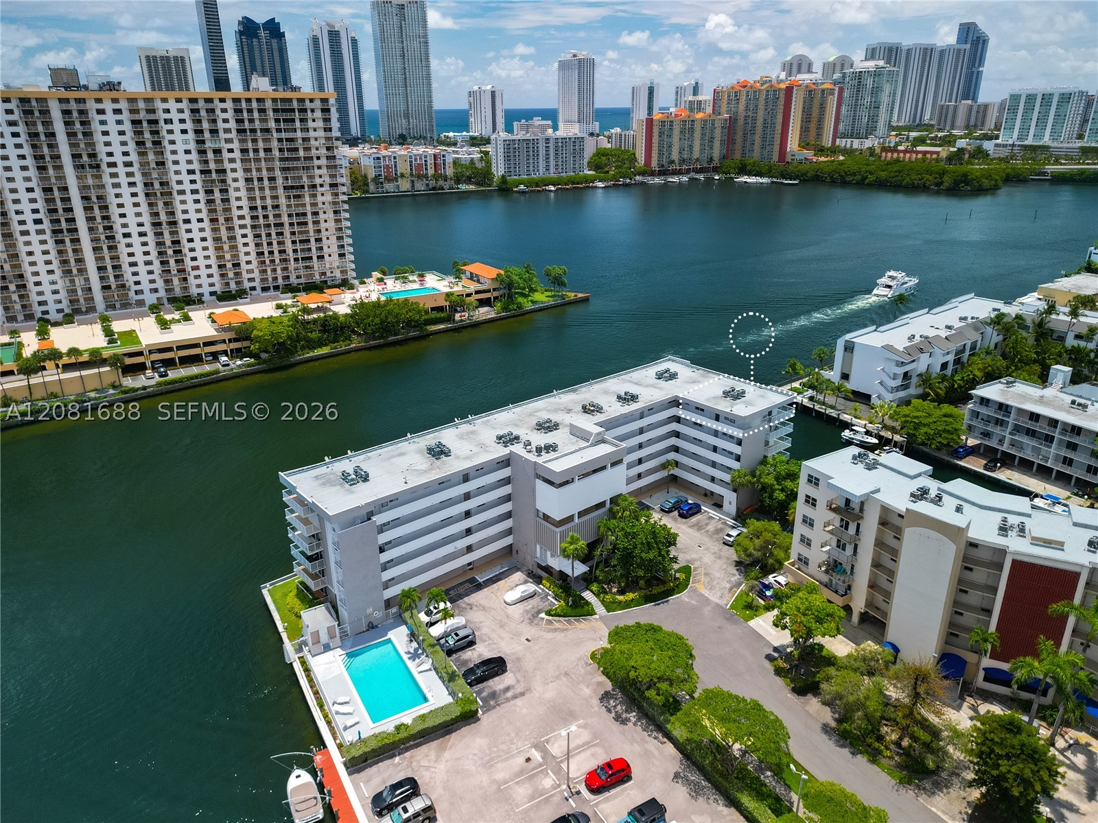 North Miami Beach photo 5