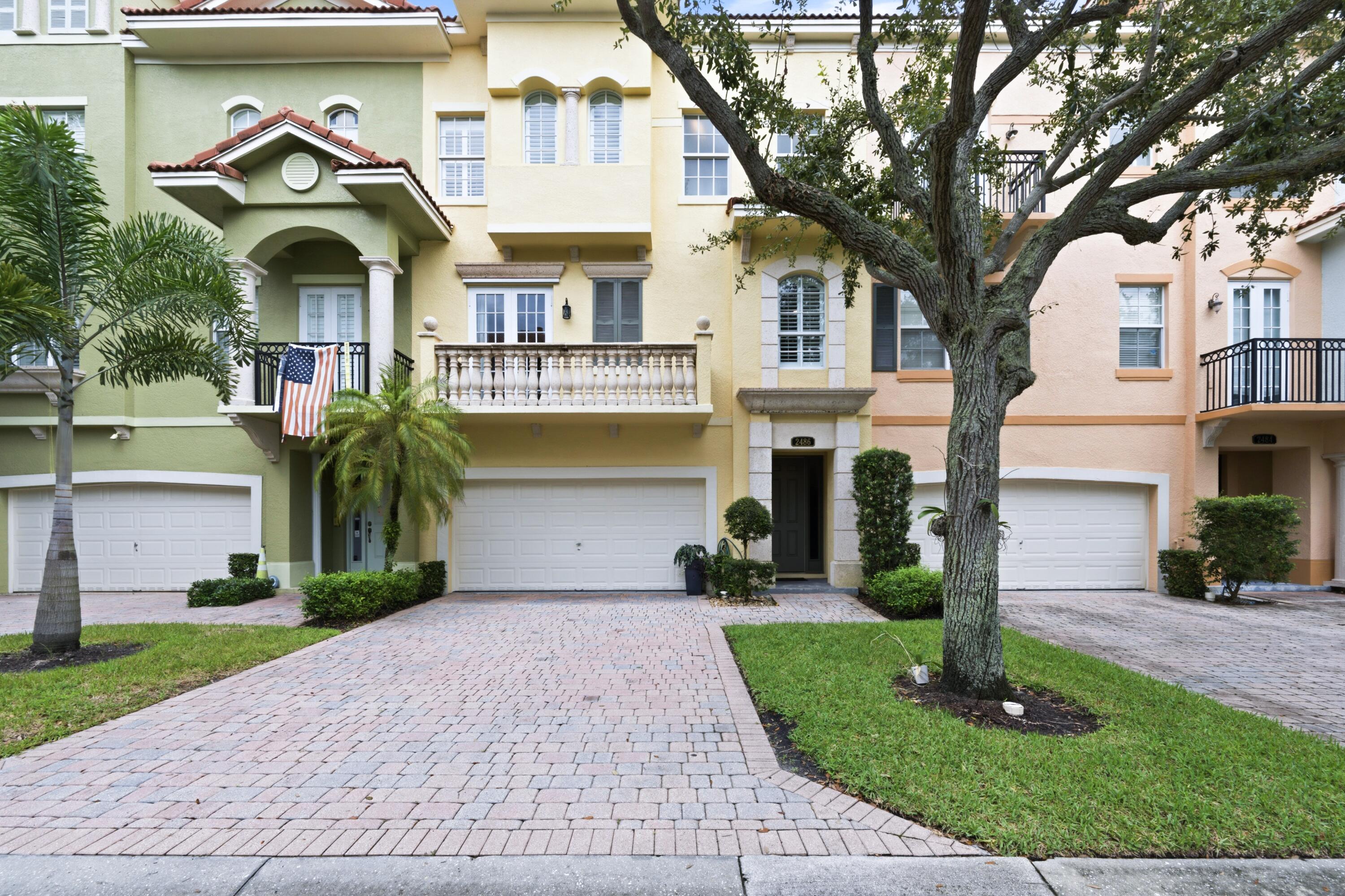 Palm Beach Gardens photo 1