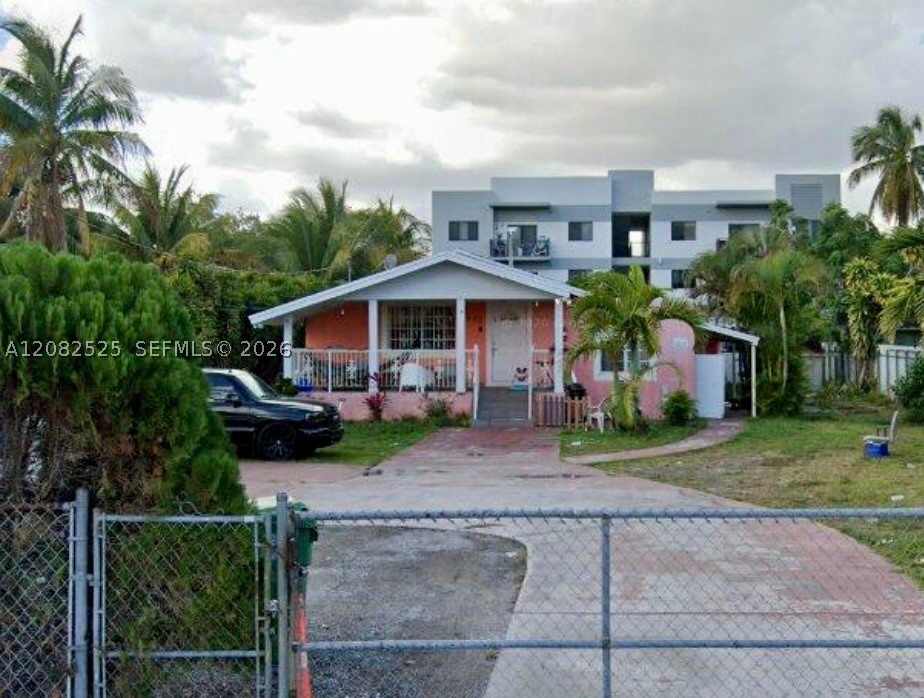 Miami photo 1