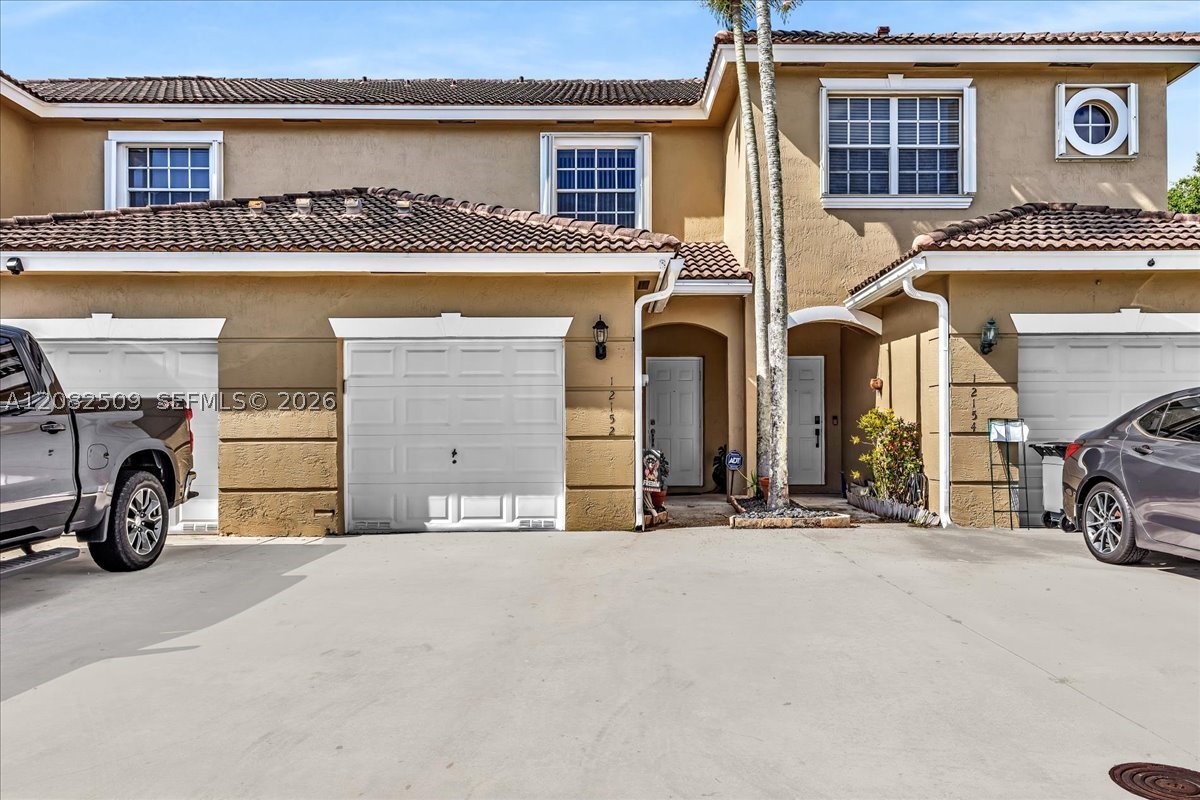 Pembroke Pines photo 3