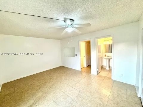 Pembroke Pines photo 4