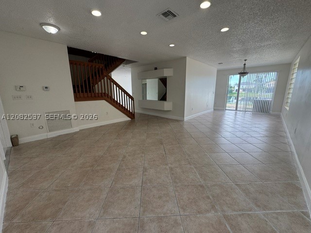 Miramar photo 4