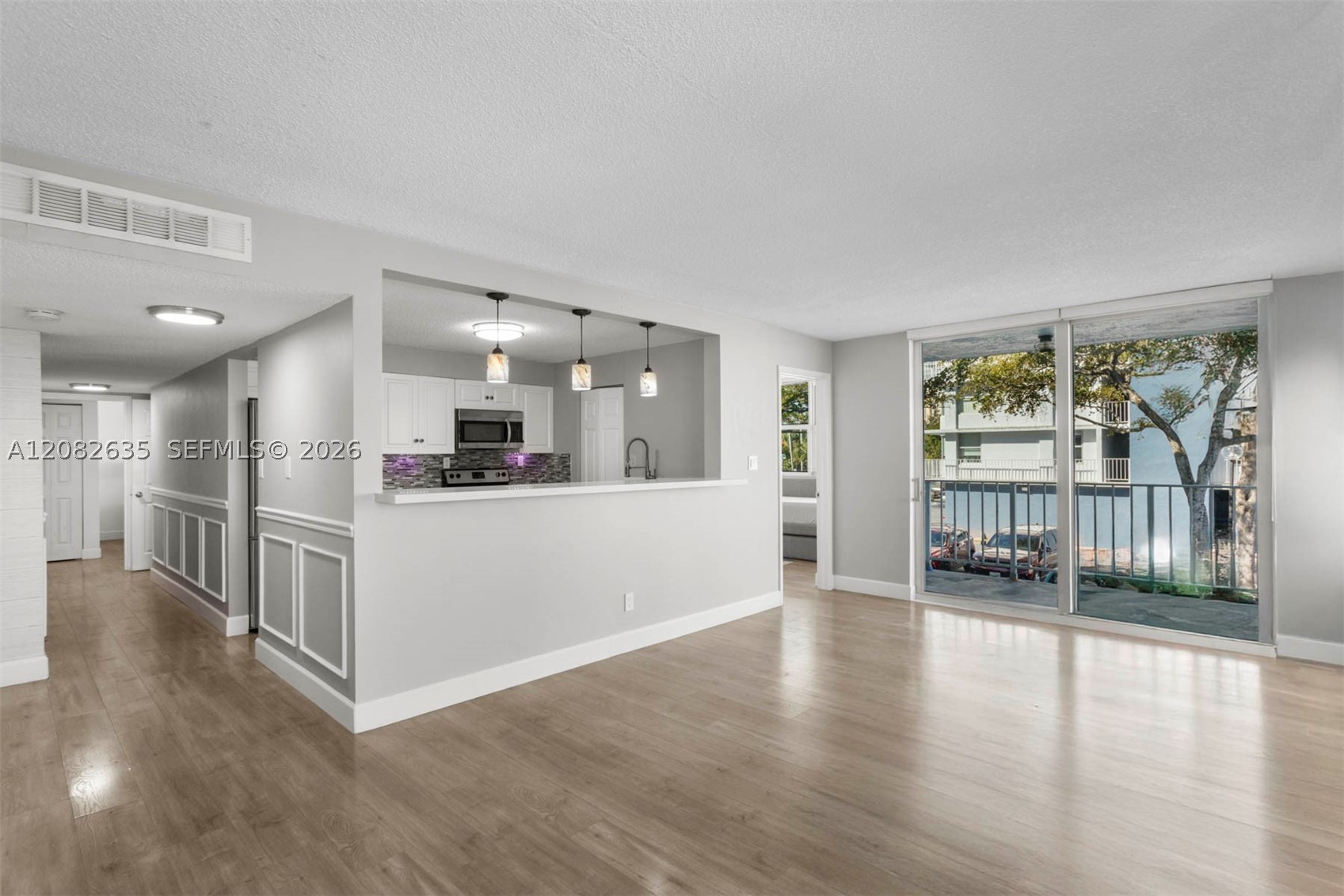 North Miami Beach photo 4