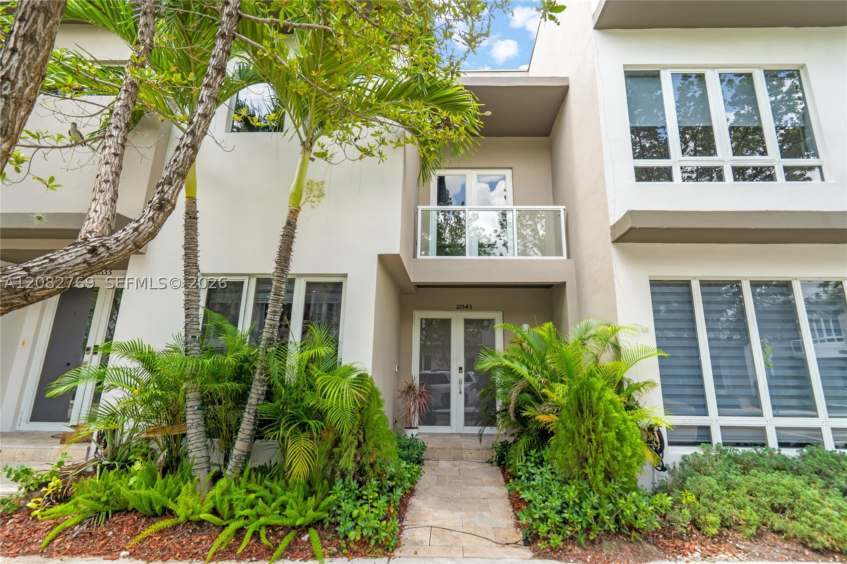 Doral photo 1