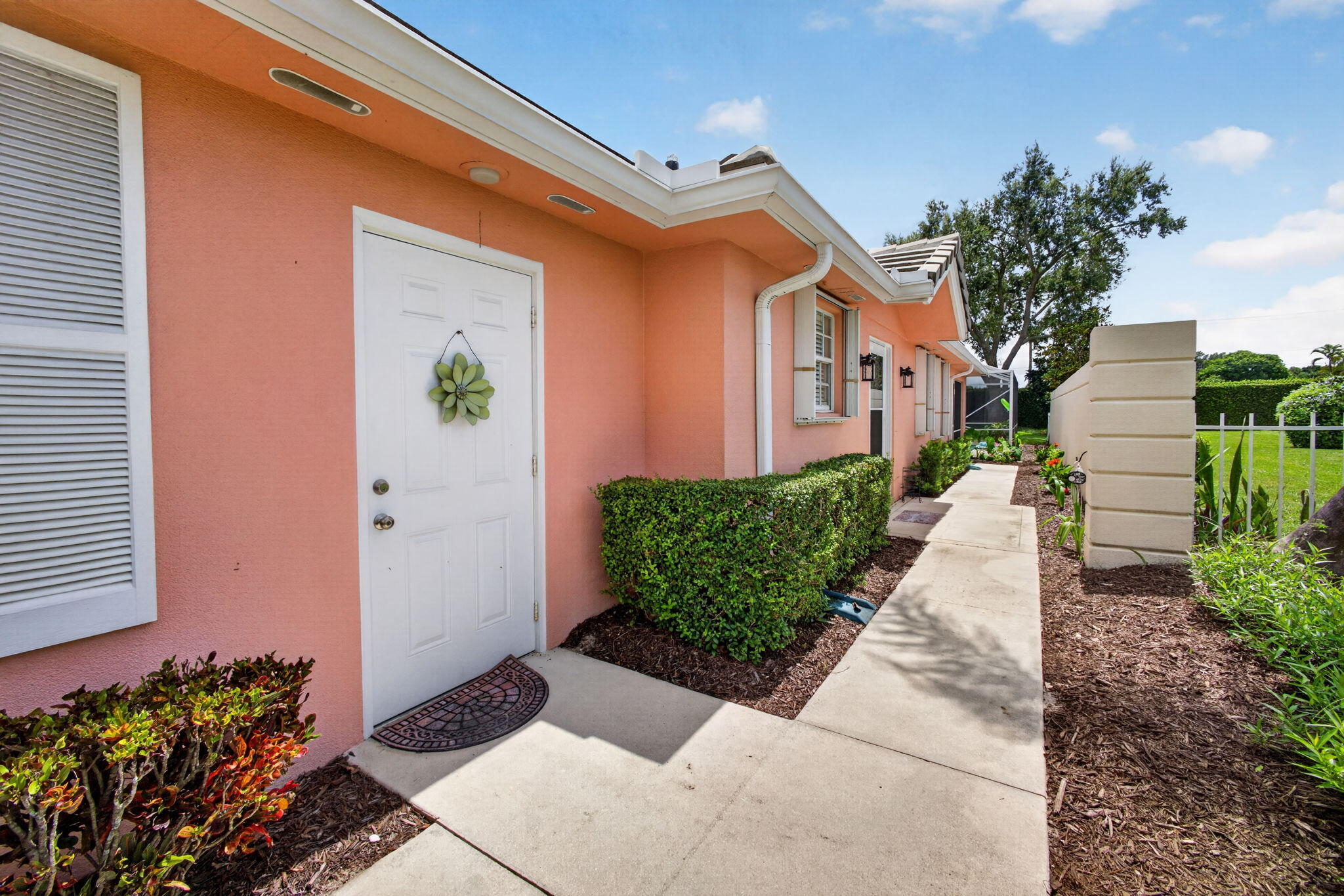 Palm Beach Gardens photo 3