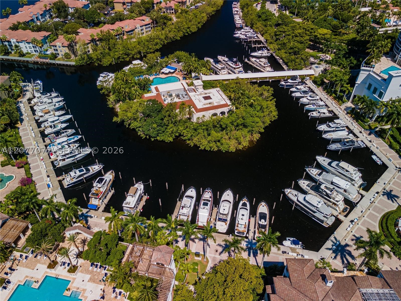 Aventura photo 3