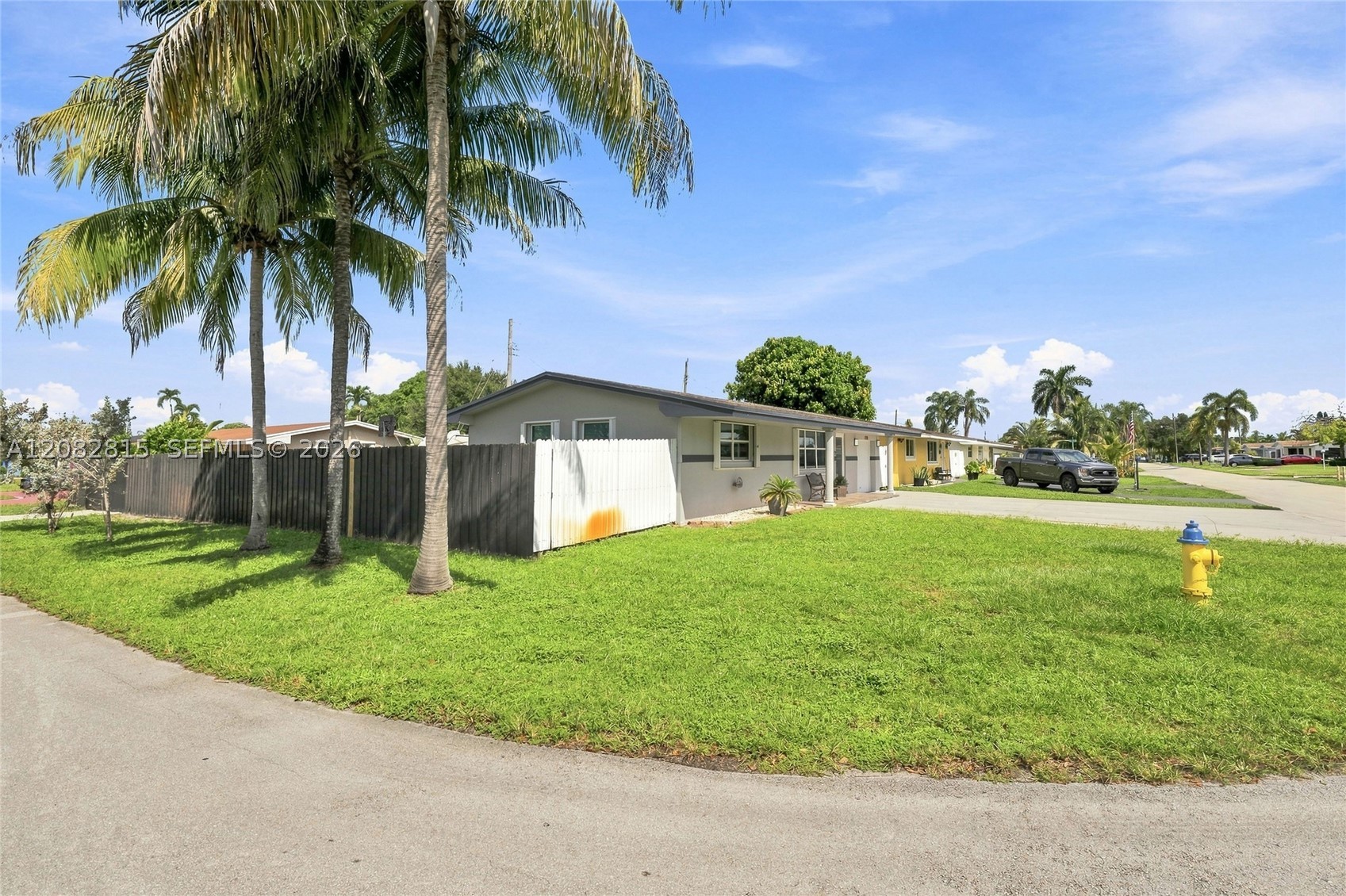 Pembroke Pines photo 5