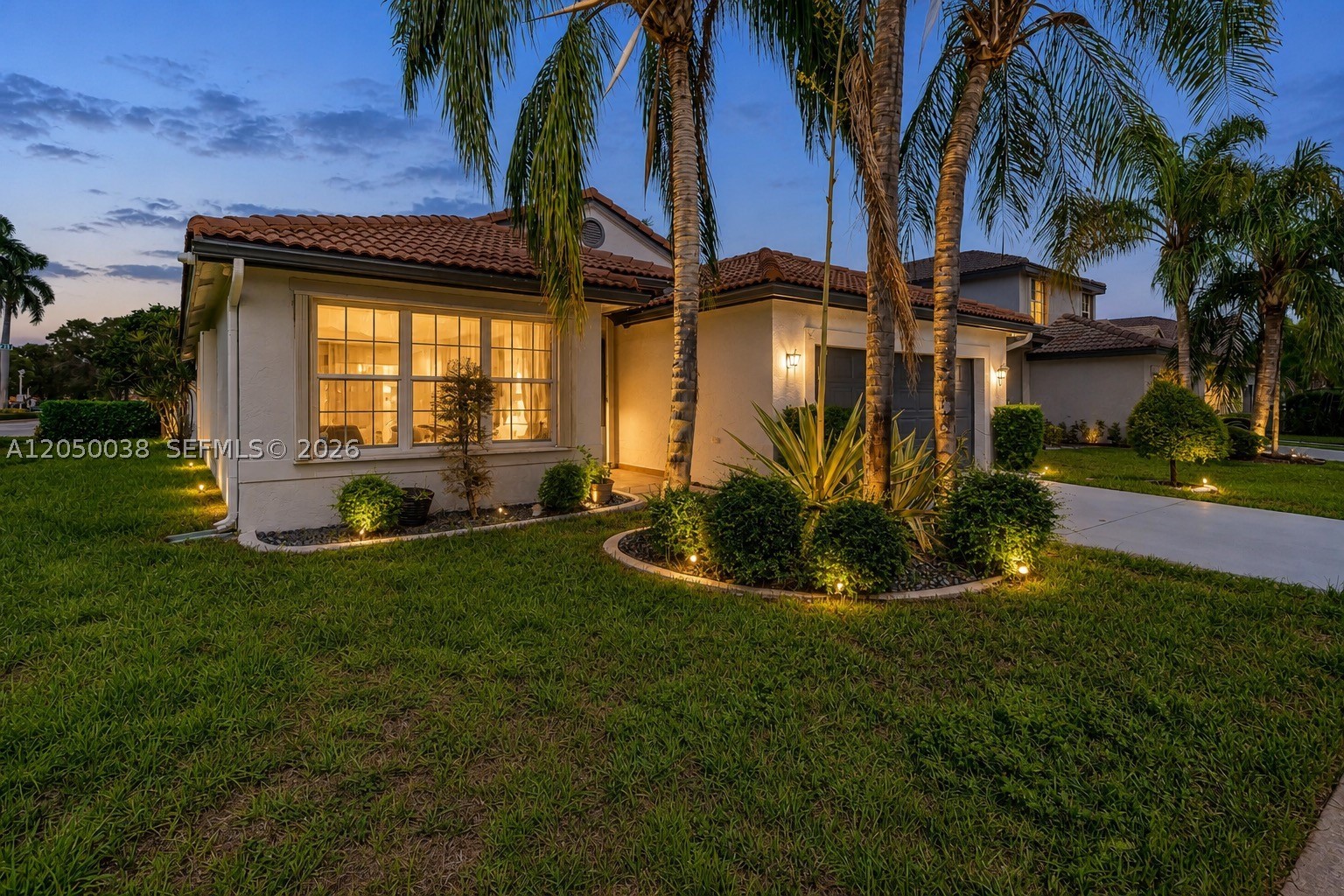 Pembroke Pines photo 5