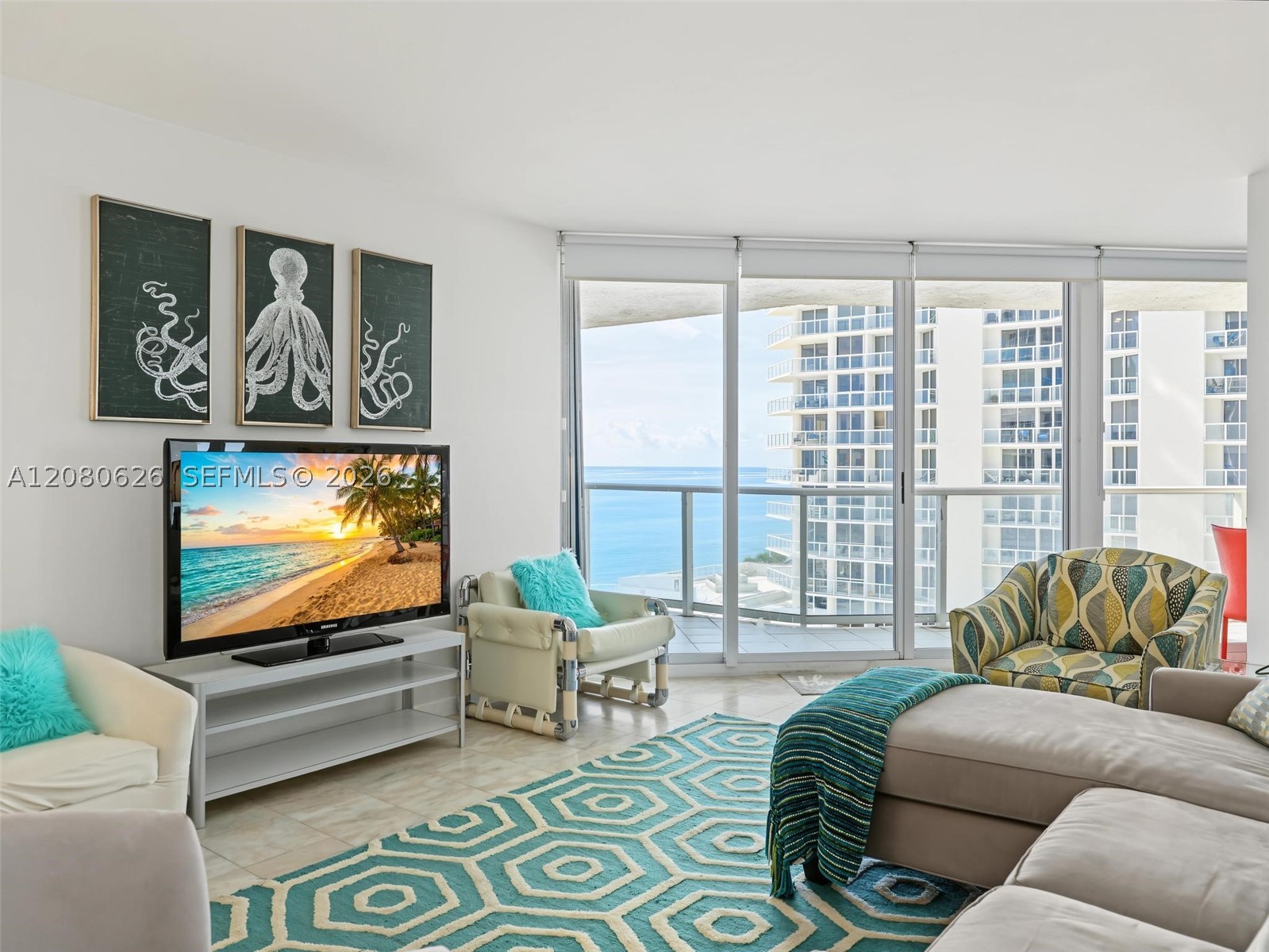 Sunny Isles Beach photo 2