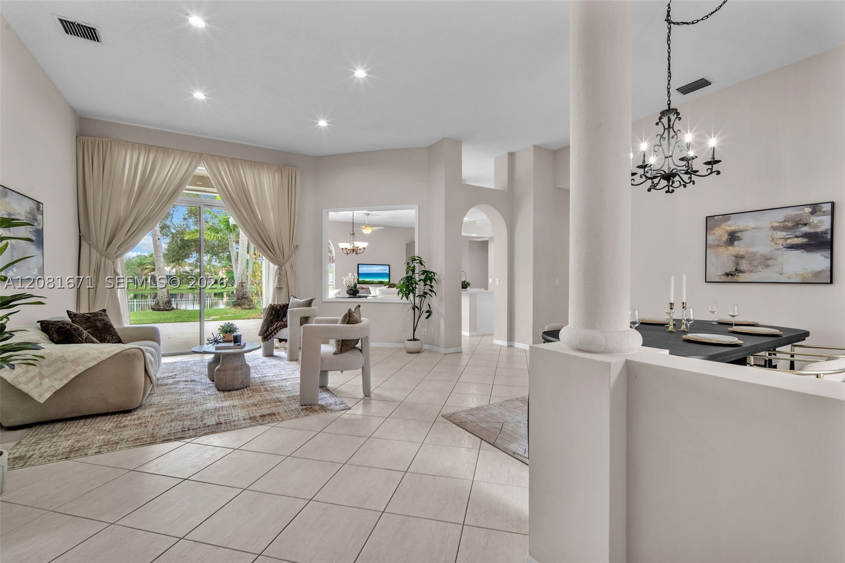 Pembroke Pines photo 4