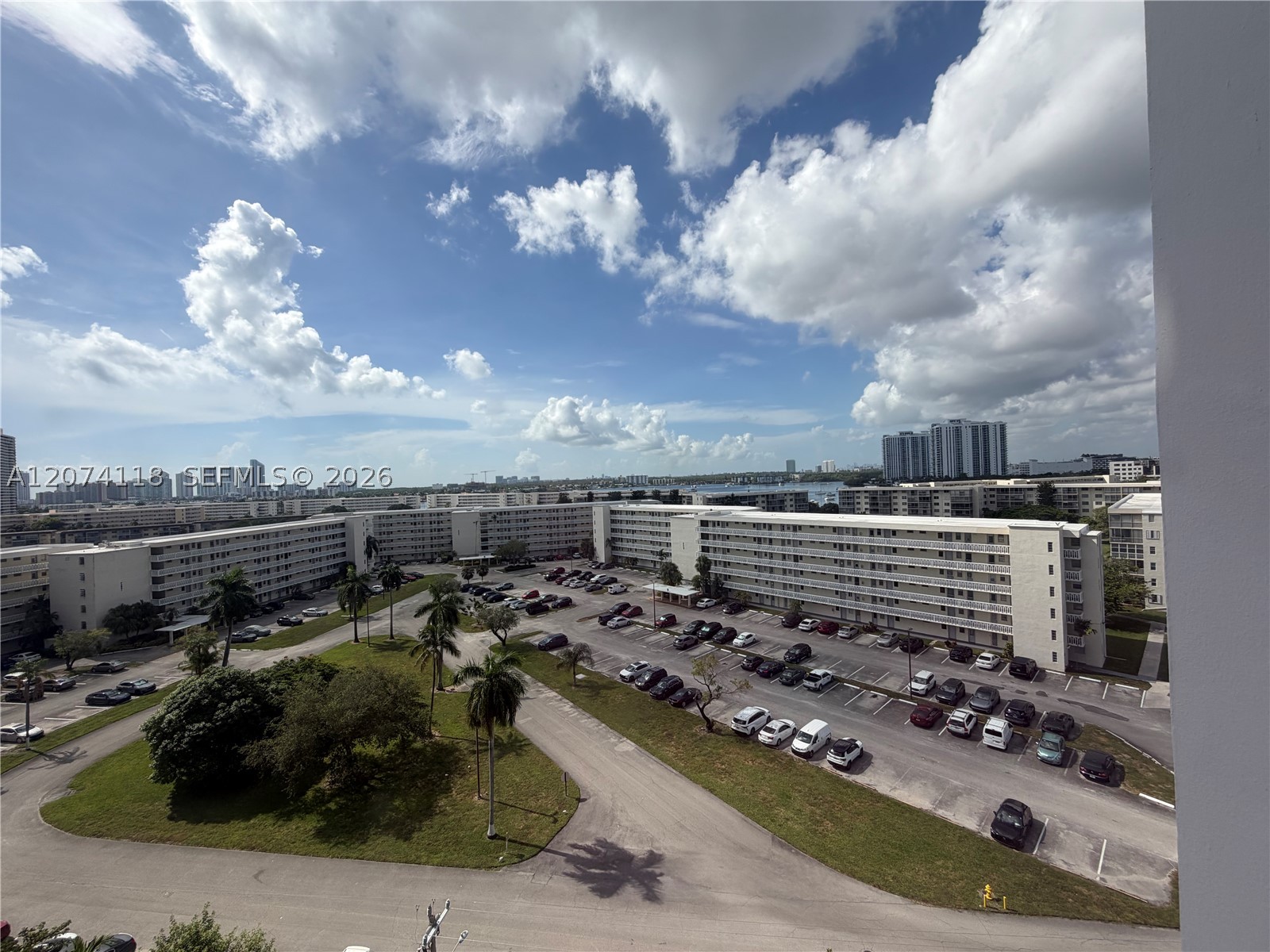 Aventura photo 1