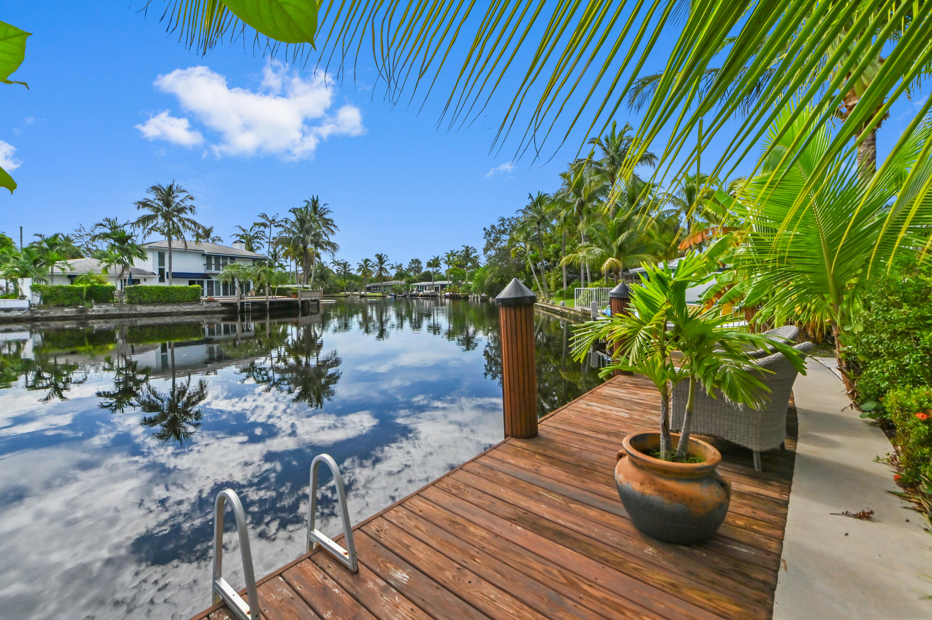 Wilton Manors photo 5
