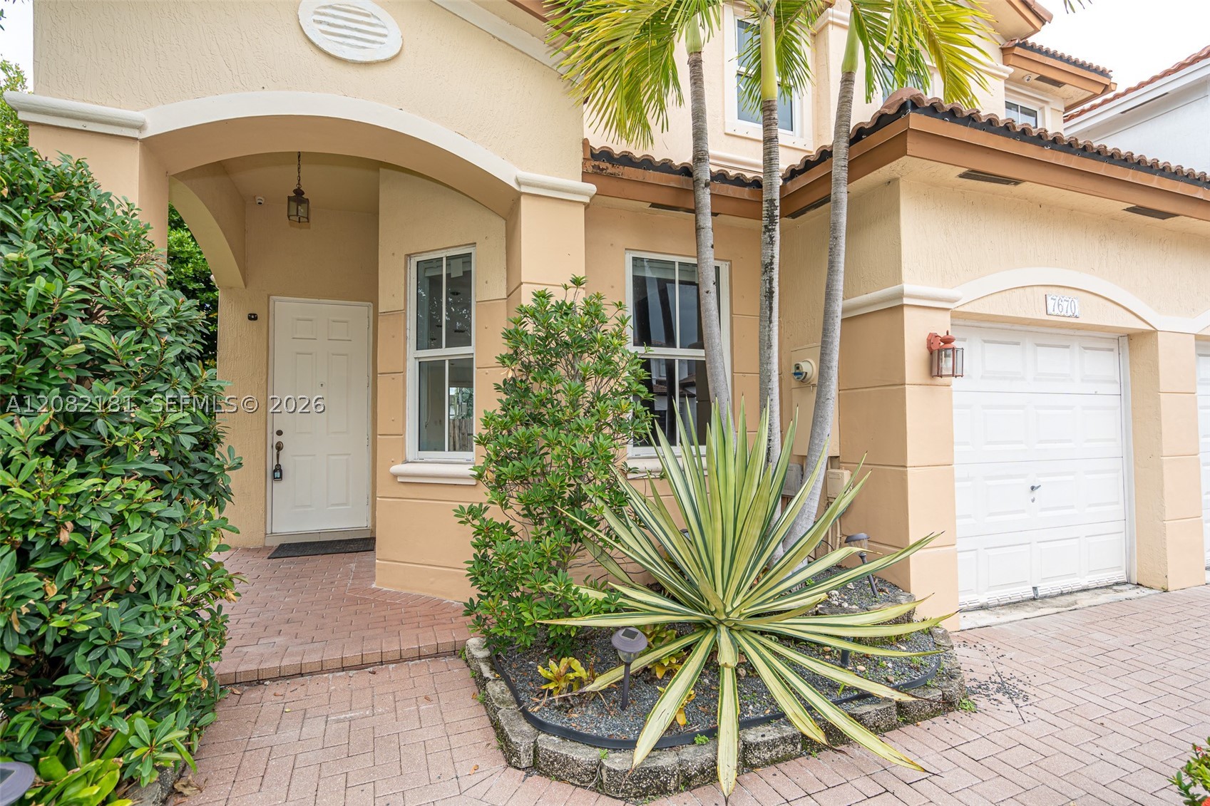 Doral photo 2