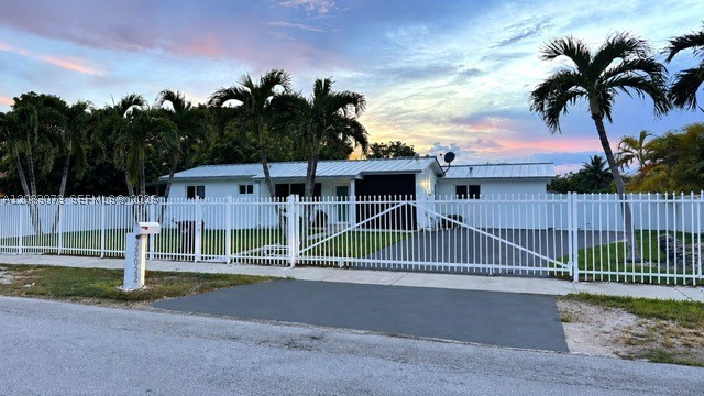 Miami photo 1