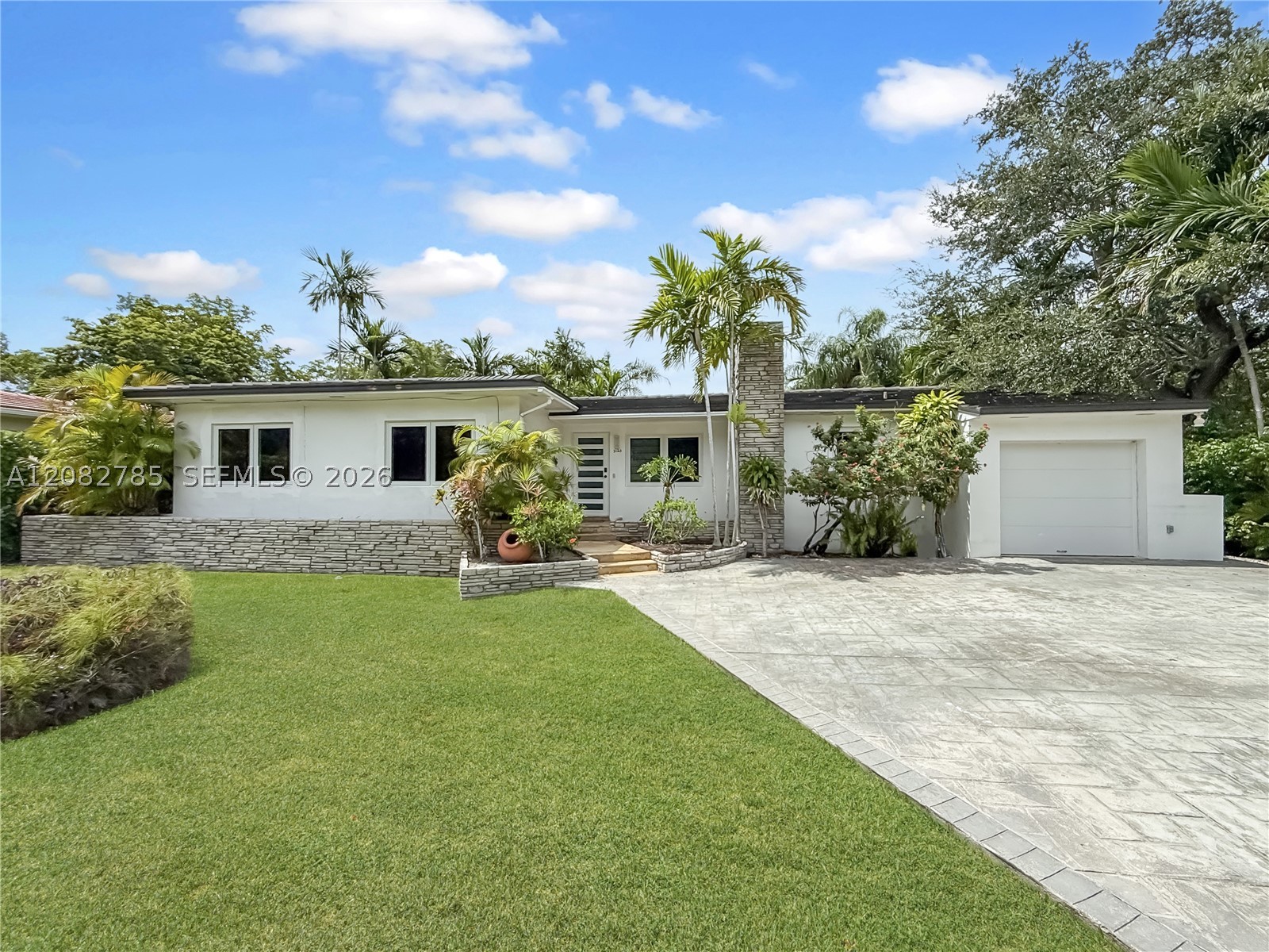Coral Gables photo 2