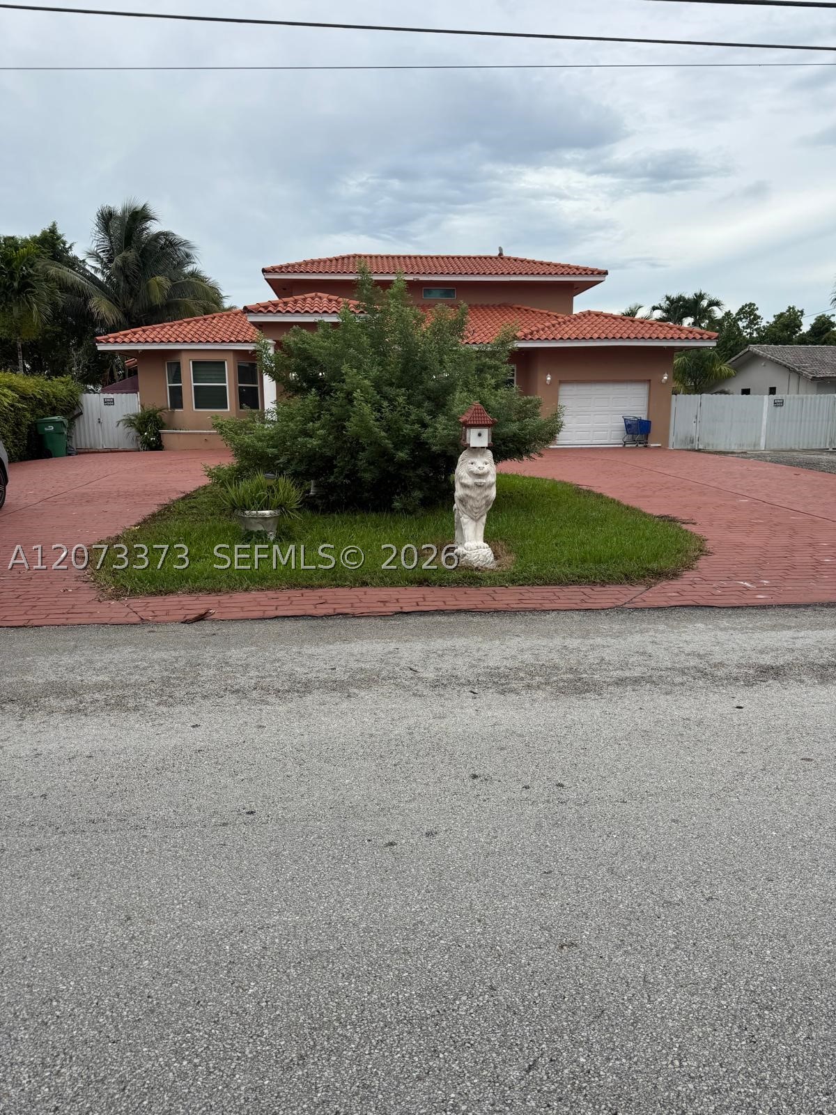 Miami photo 1