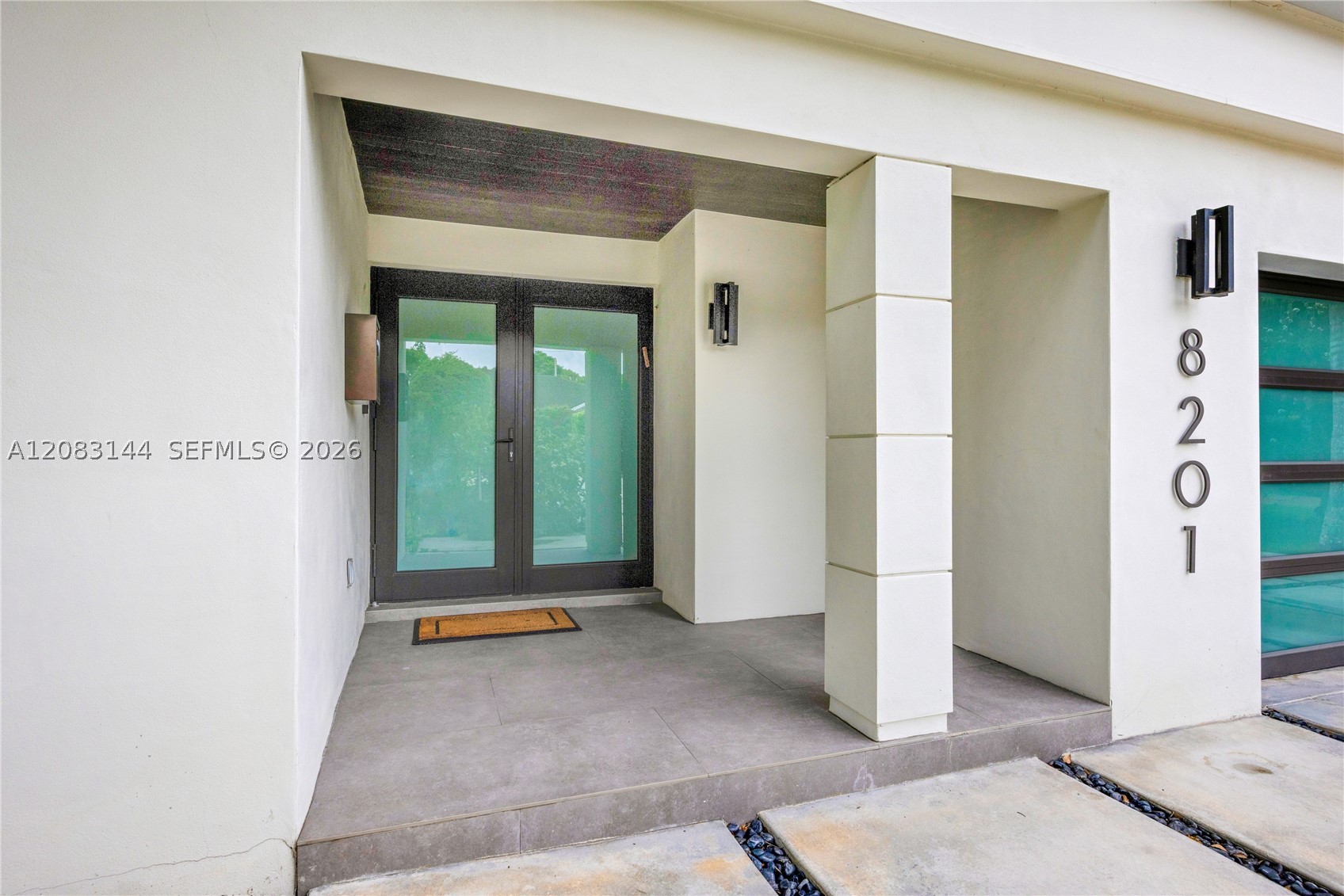 South Miami photo 4