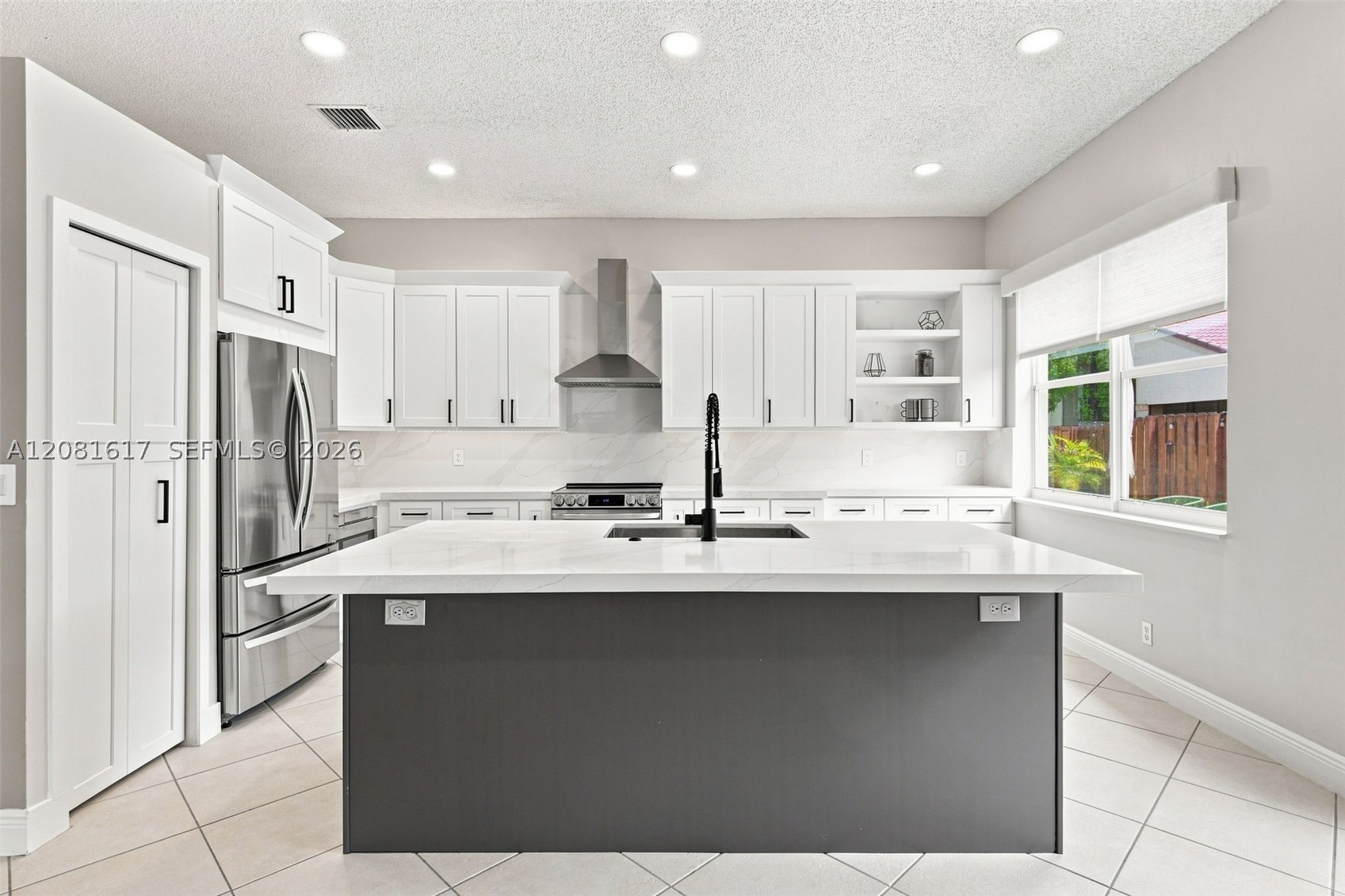 Pembroke Pines photo 5