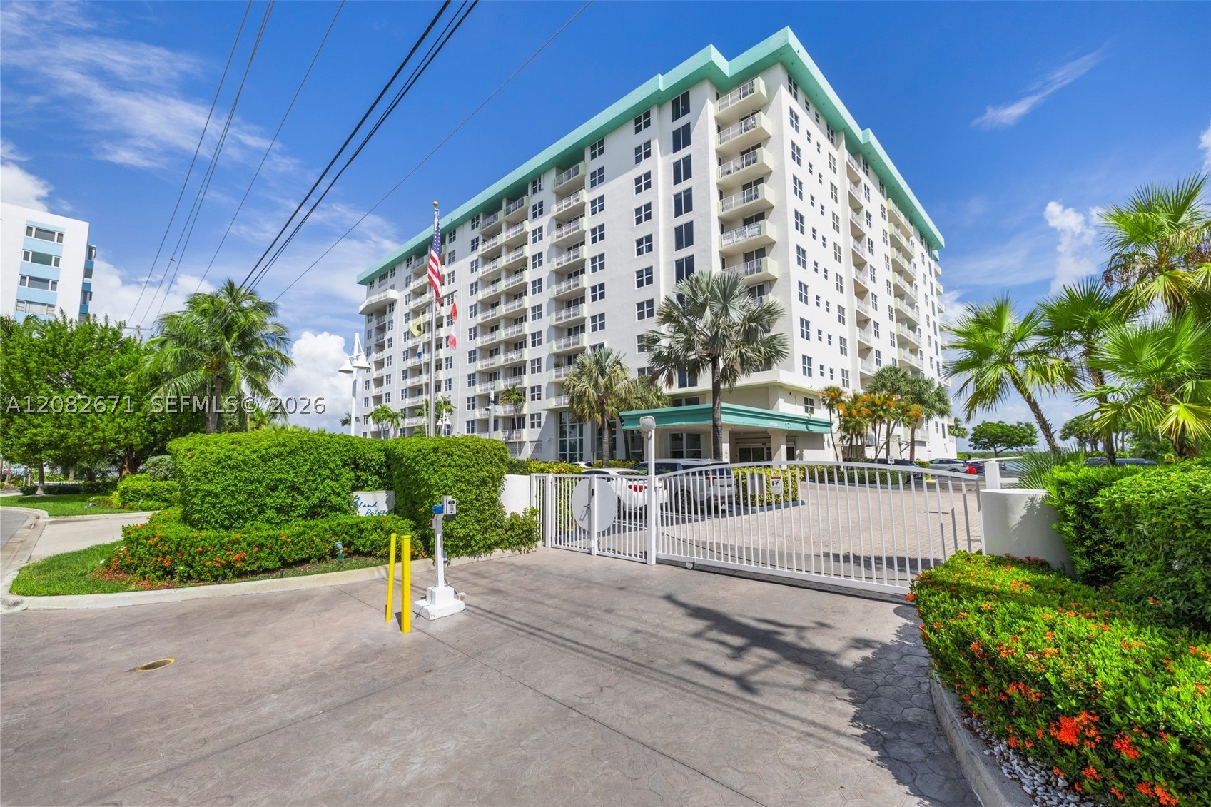 Bay Harbor Islands photo 2