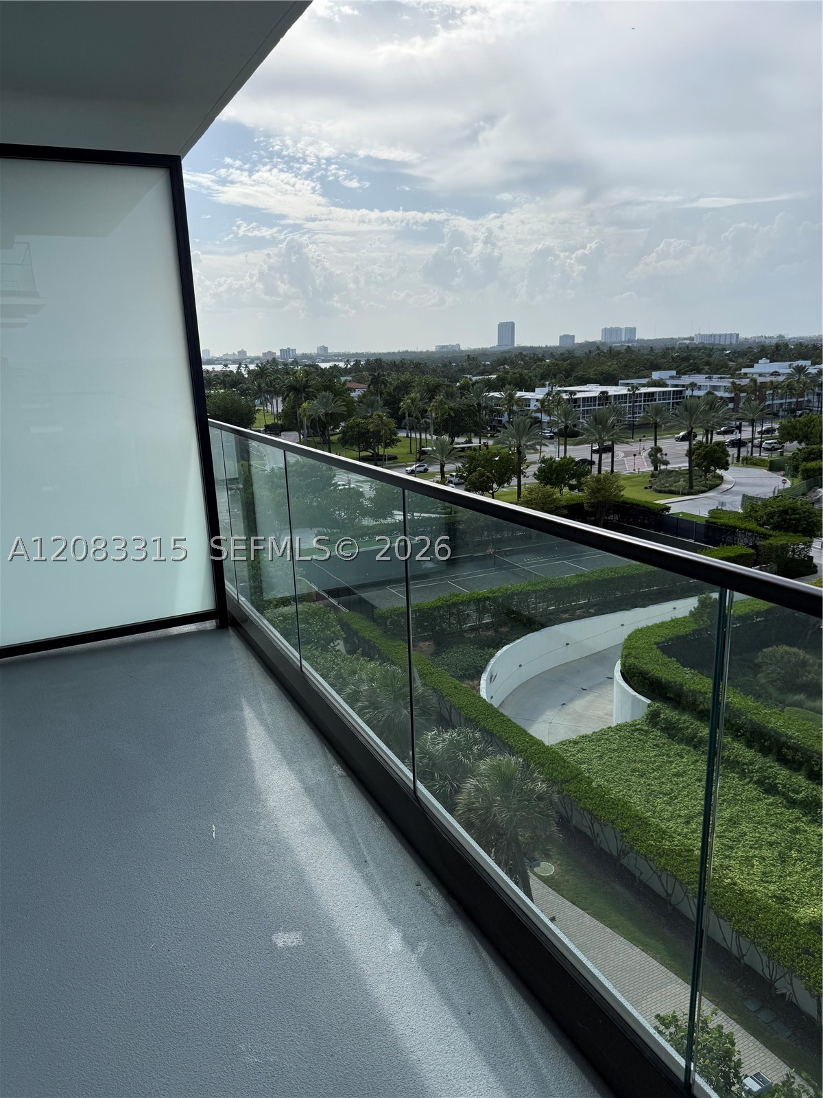 Bal Harbour photo 4