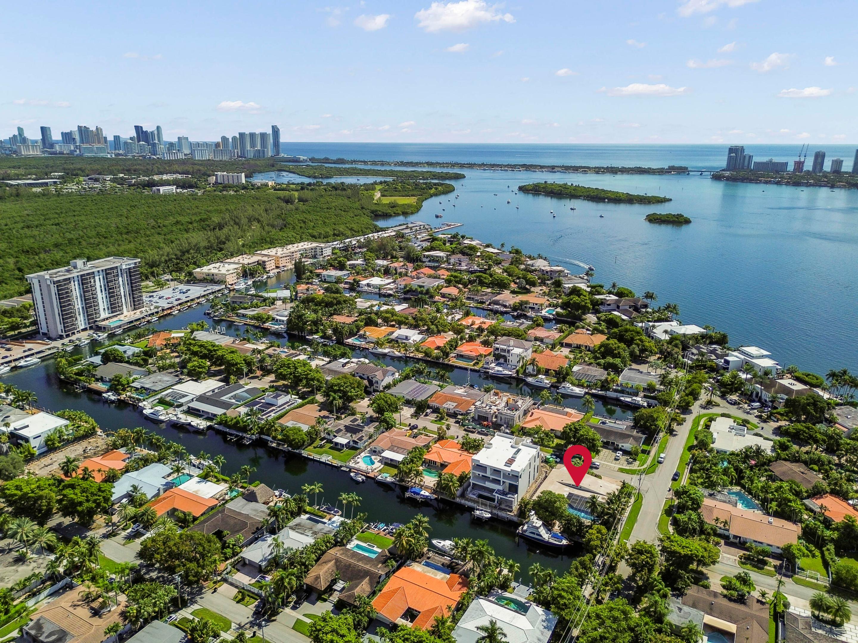 North Miami photo 2