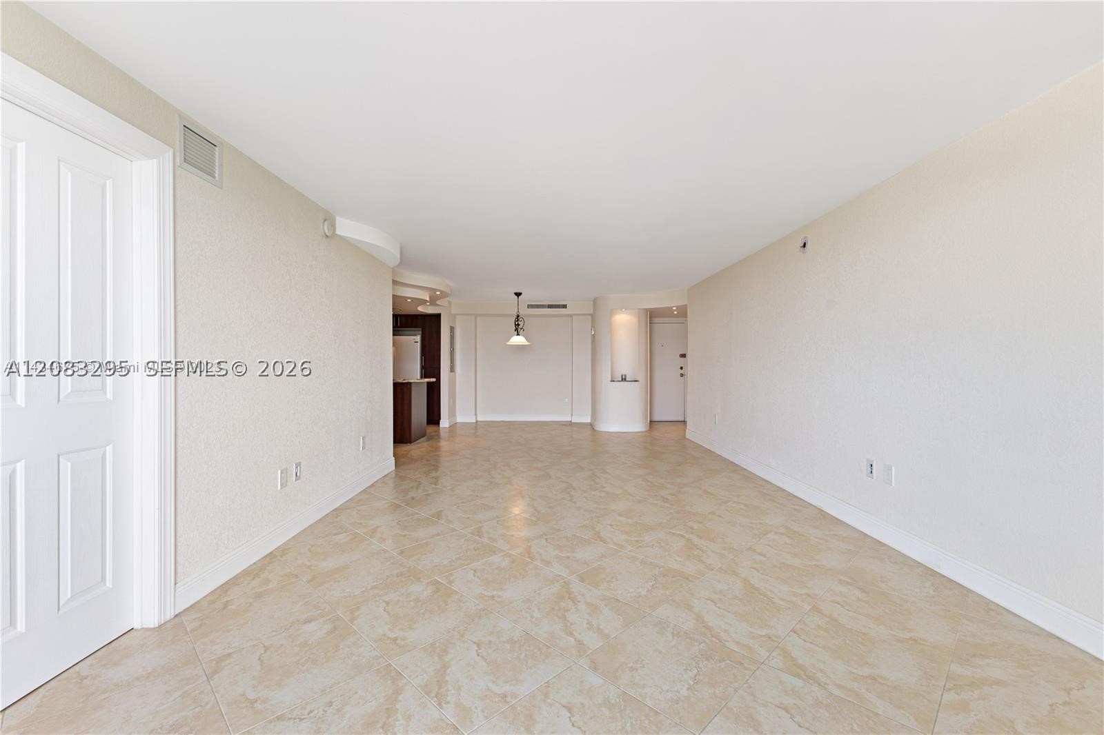 North Miami photo 3