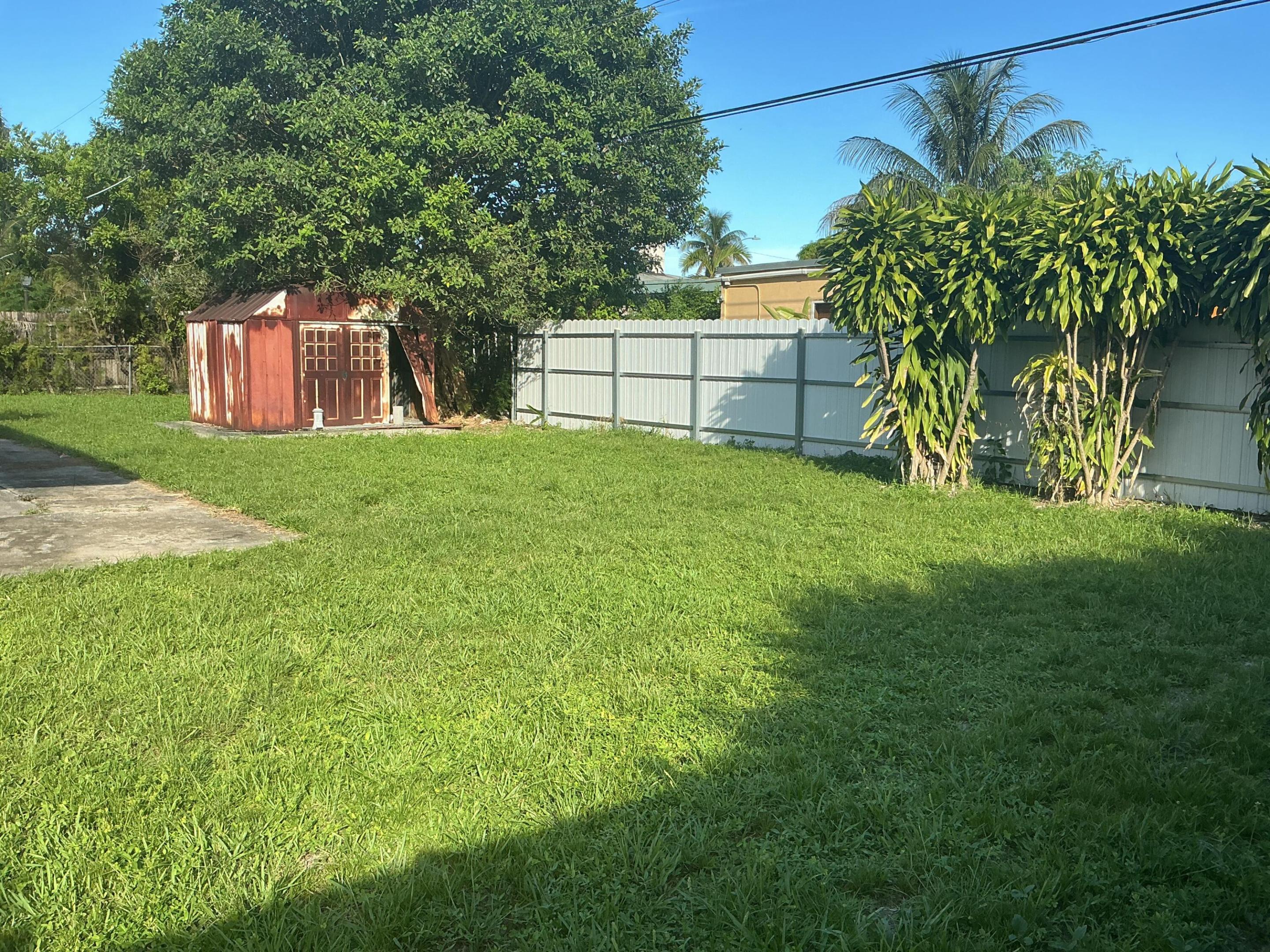 Miami Gardens photo 2