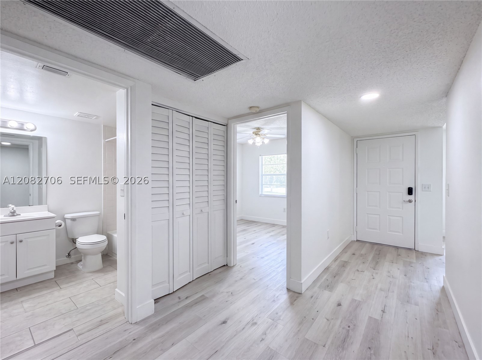 Pembroke Pines photo 2