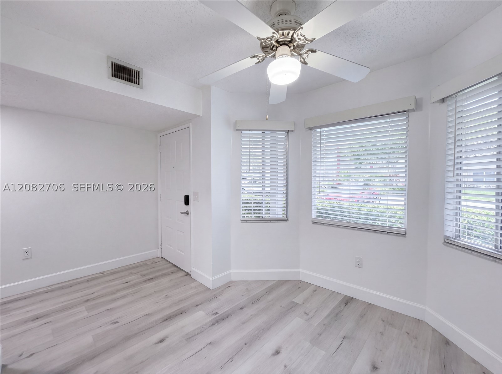 Pembroke Pines photo 3