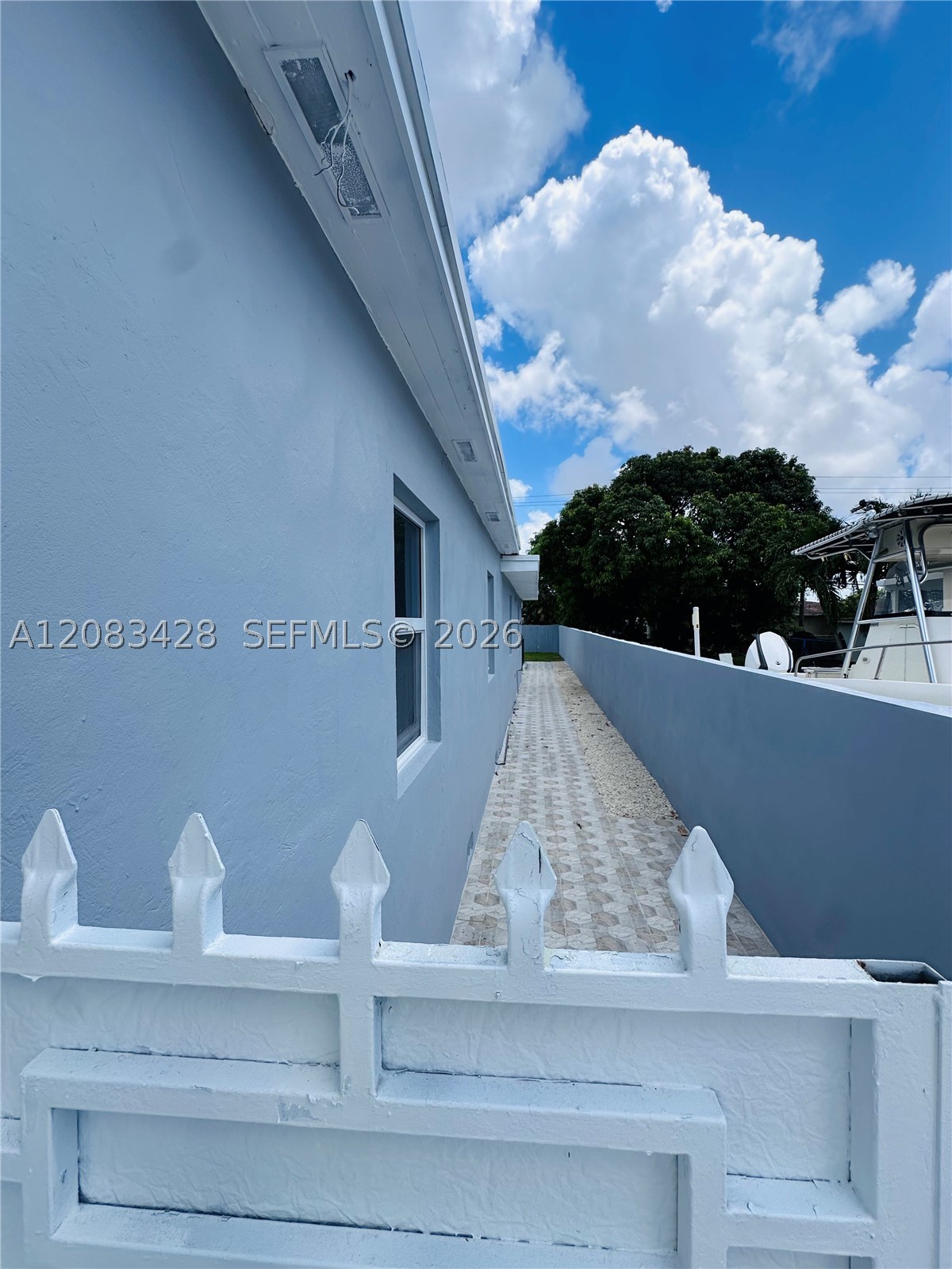 Hialeah photo 5