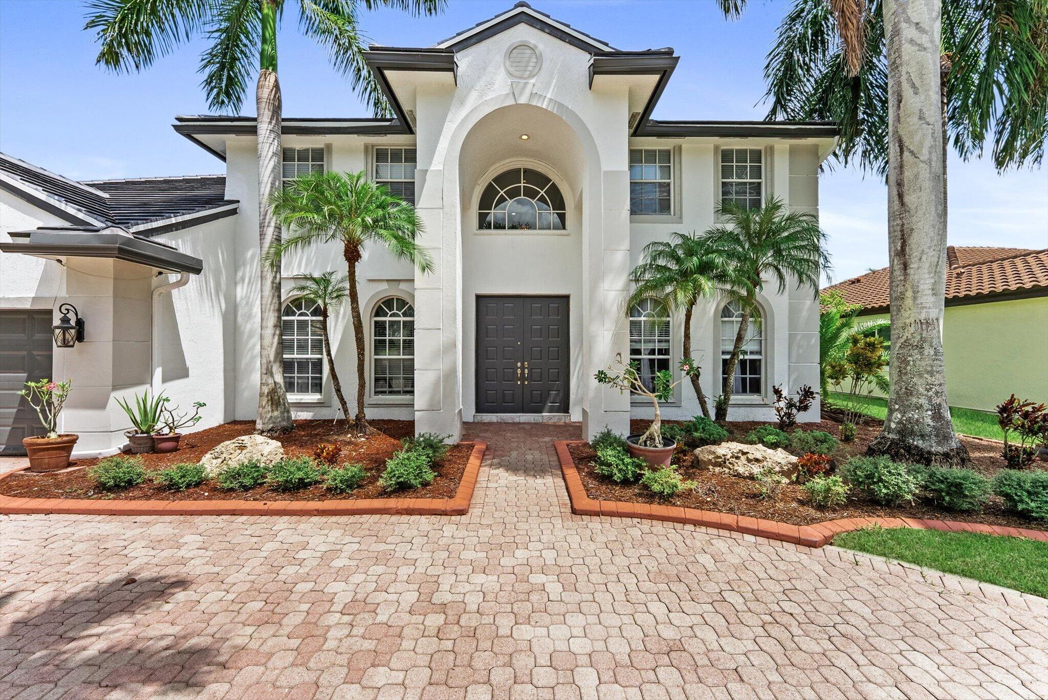 Pembroke Pines photo 2