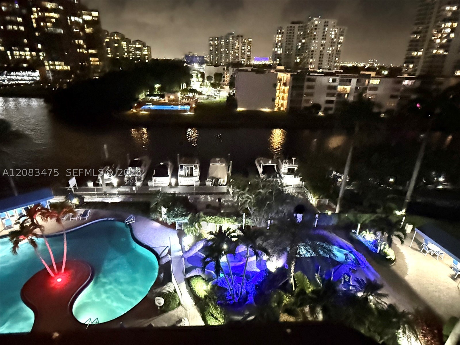 Aventura photo 5
