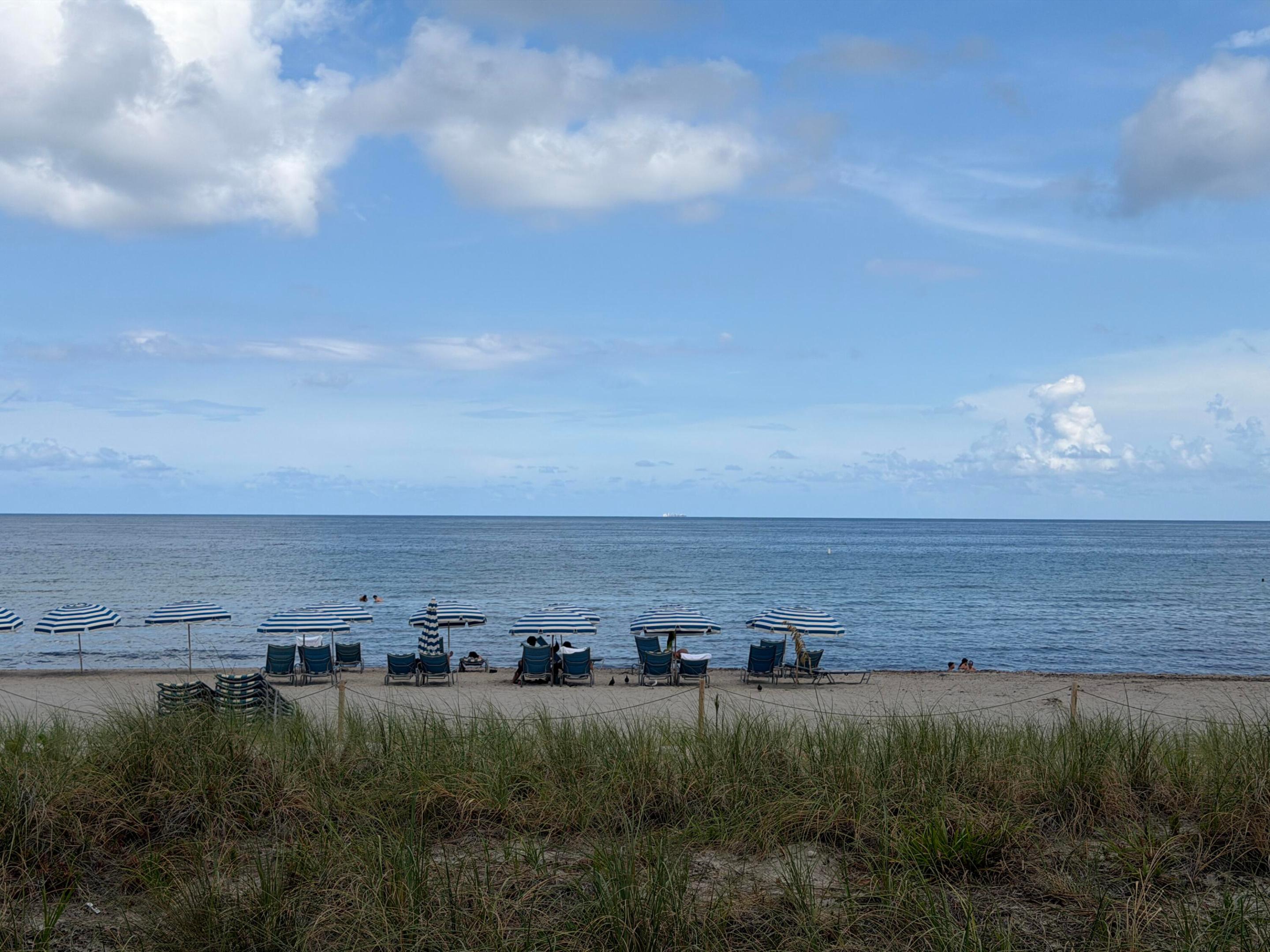 Hallandale Beach photo 4