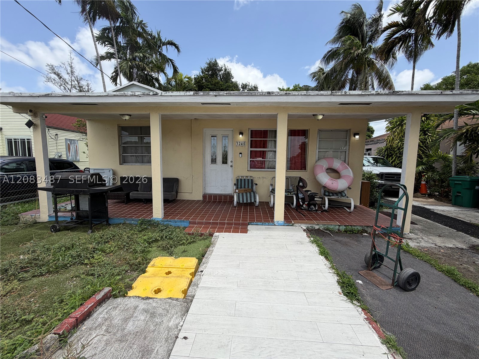 Miami photo 1