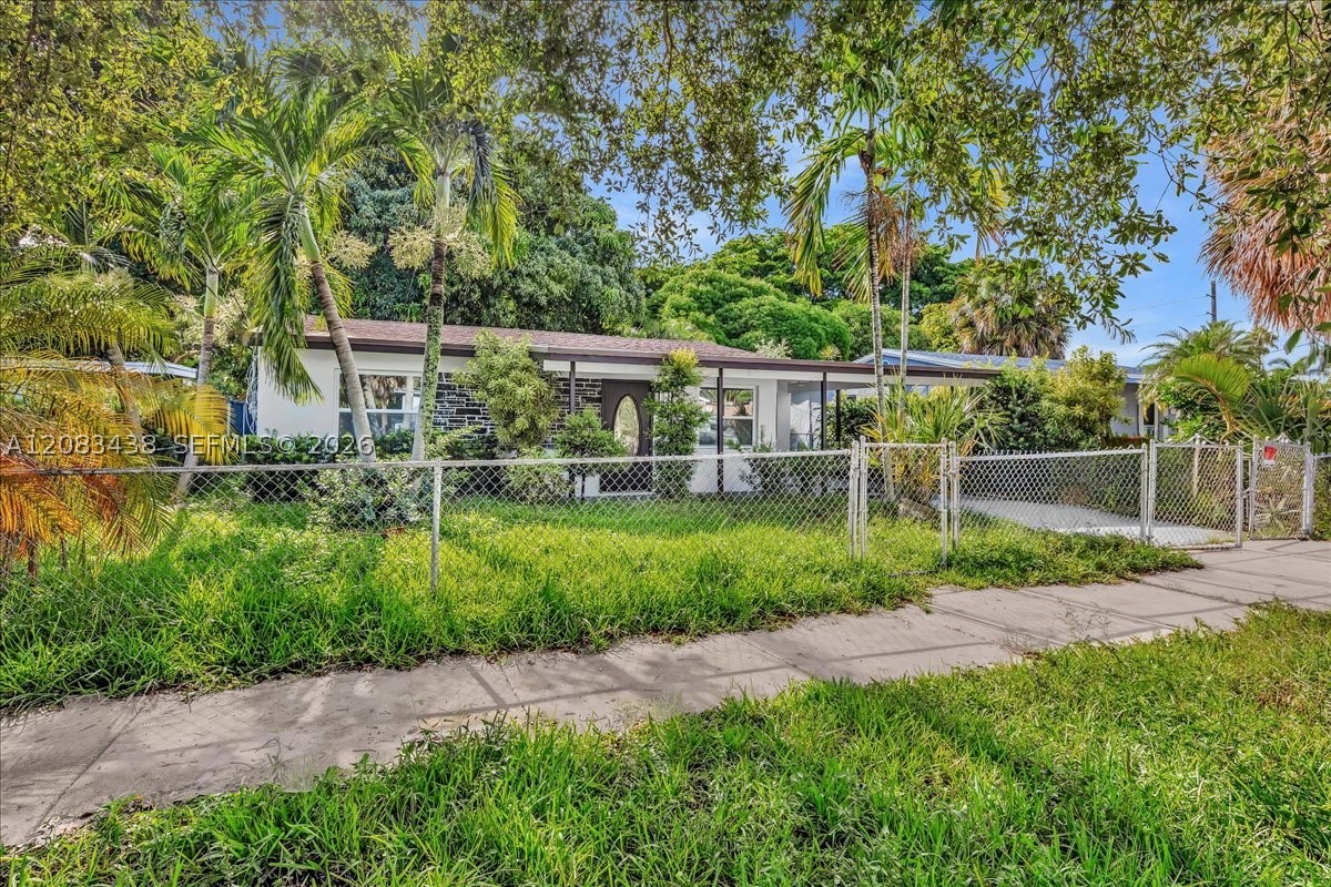 Fort Lauderdale photo 2