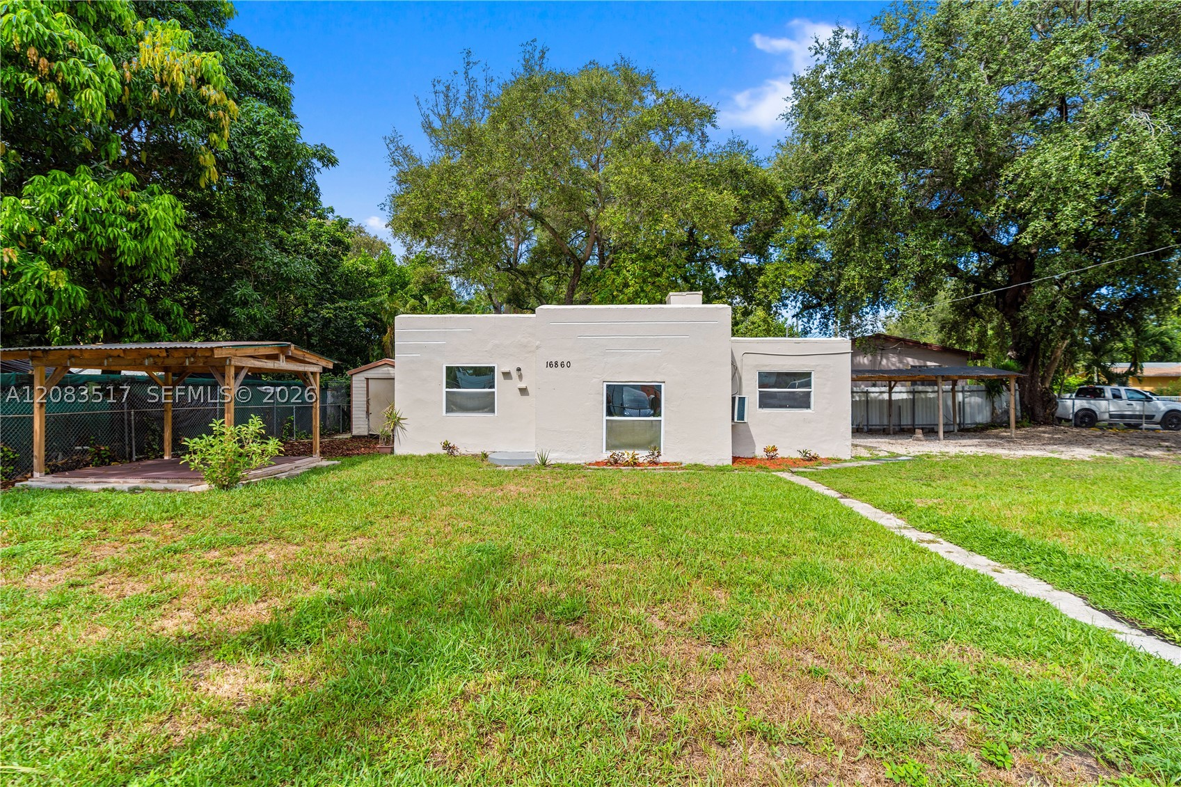 North Miami Beach photo 3