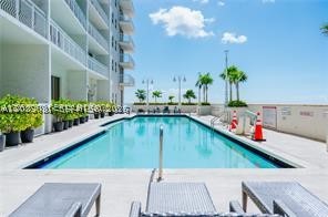 Miami photo 4