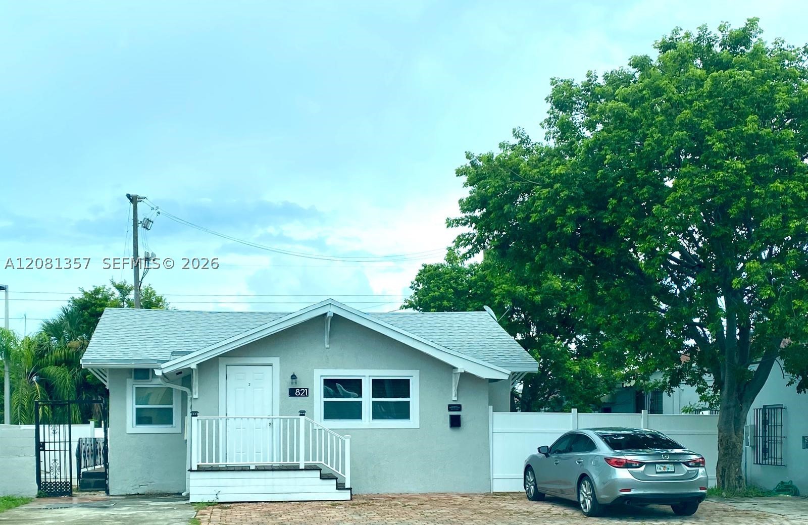 Miami photo 1