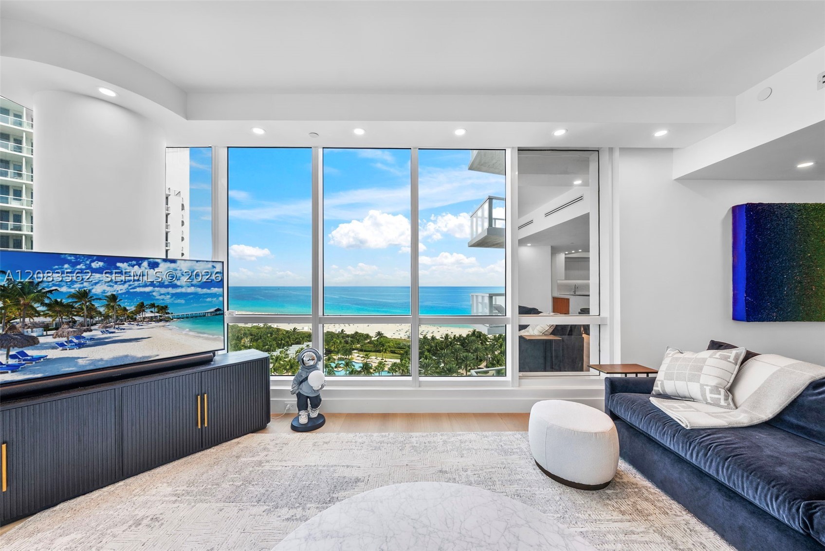 Miami Beach photo 1