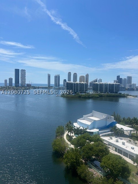 Aventura photo 1